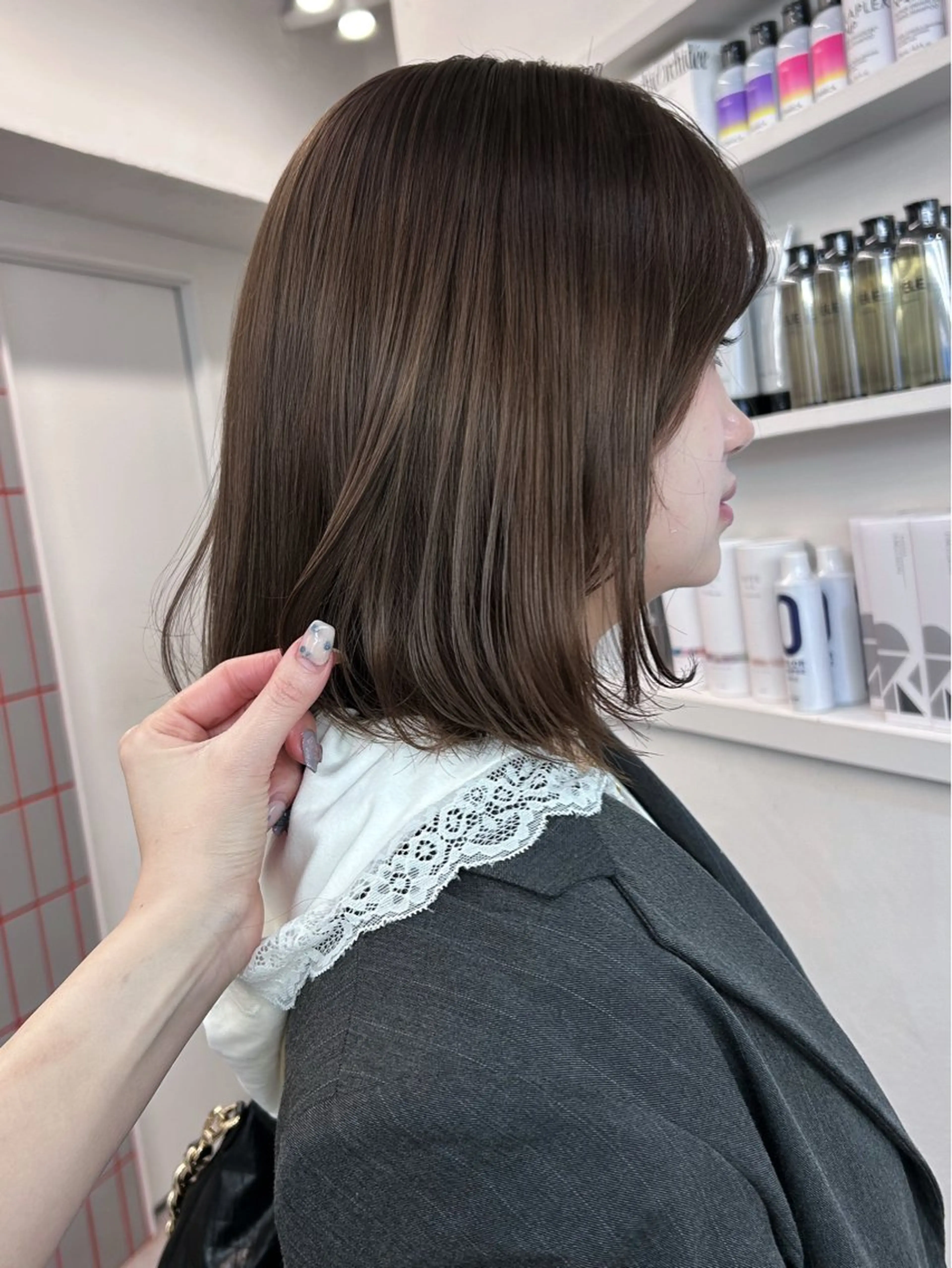 ミディアム カラー ブリーチ ブラウンカラー ブリーチなしカラー カット ヘアカラー トリートメント PELE所属・💍透明感 💖艶ミルクティーのヘアスタイル