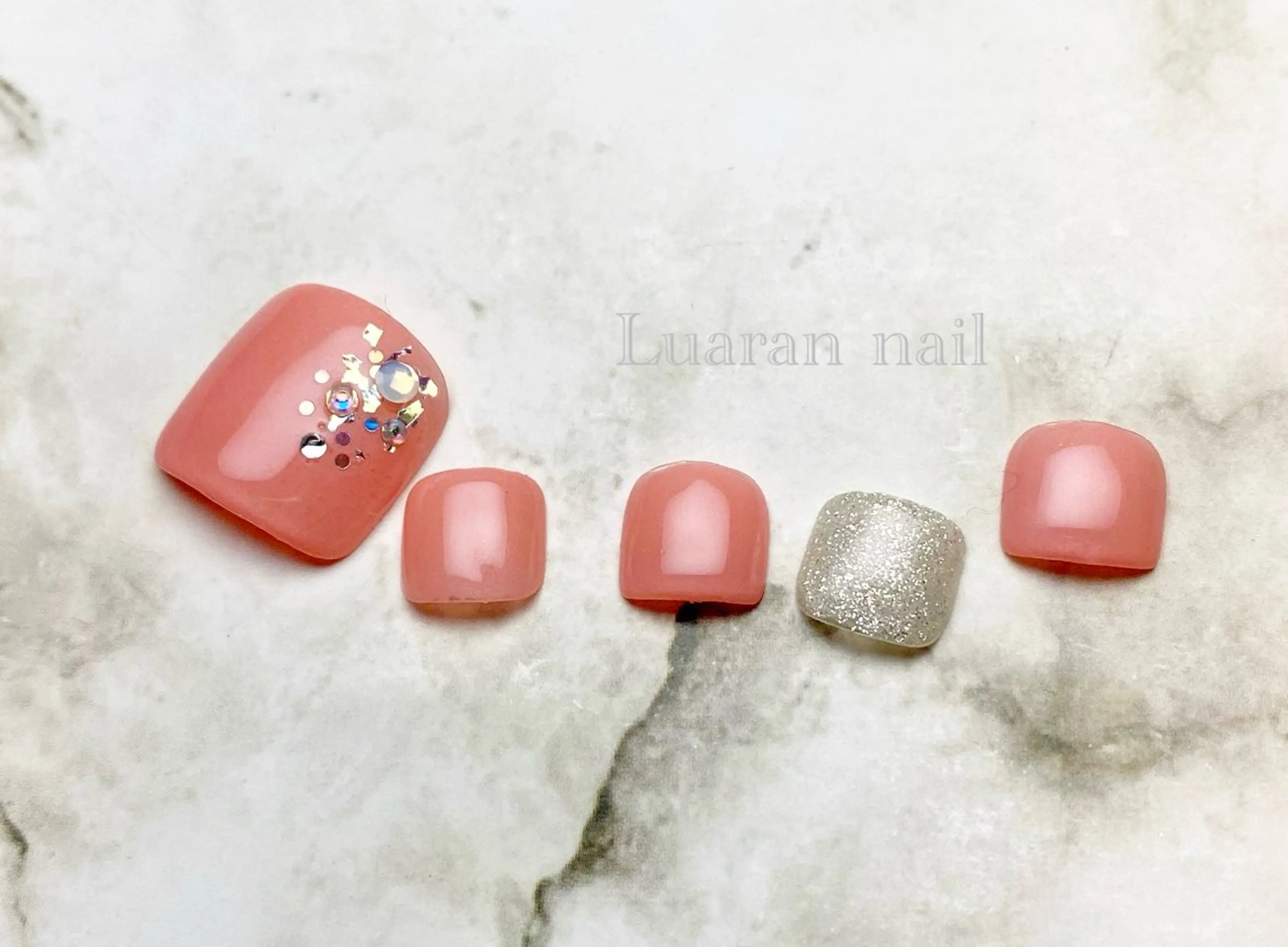 ネイル Luaran nailのネイルデザイン