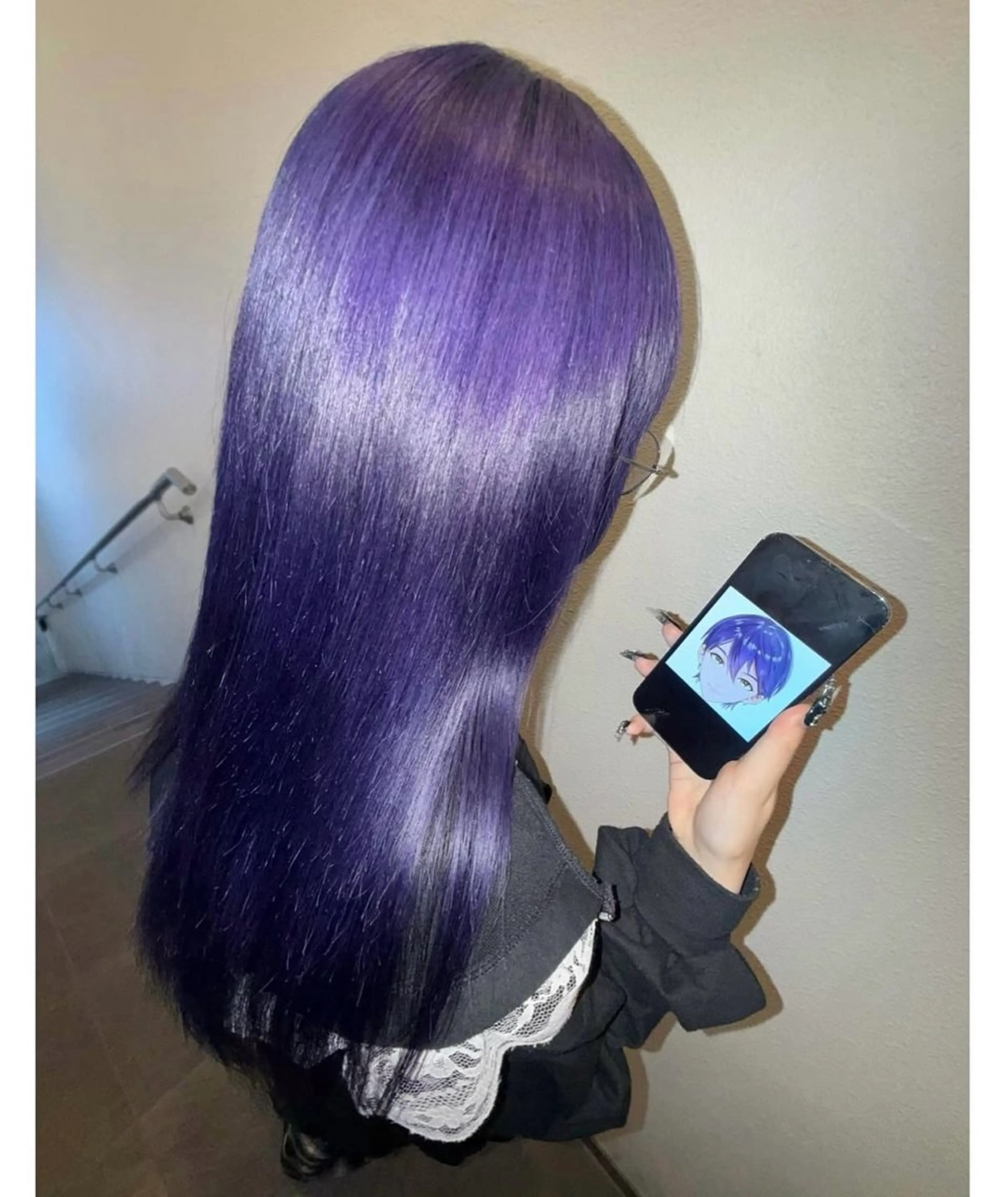 ミディアム カラー ブリーチ パープルカラー ヘアカラー GARU-ガル-所属・TSUNO🦖 派手髪/オタク美容師のヘアスタイル