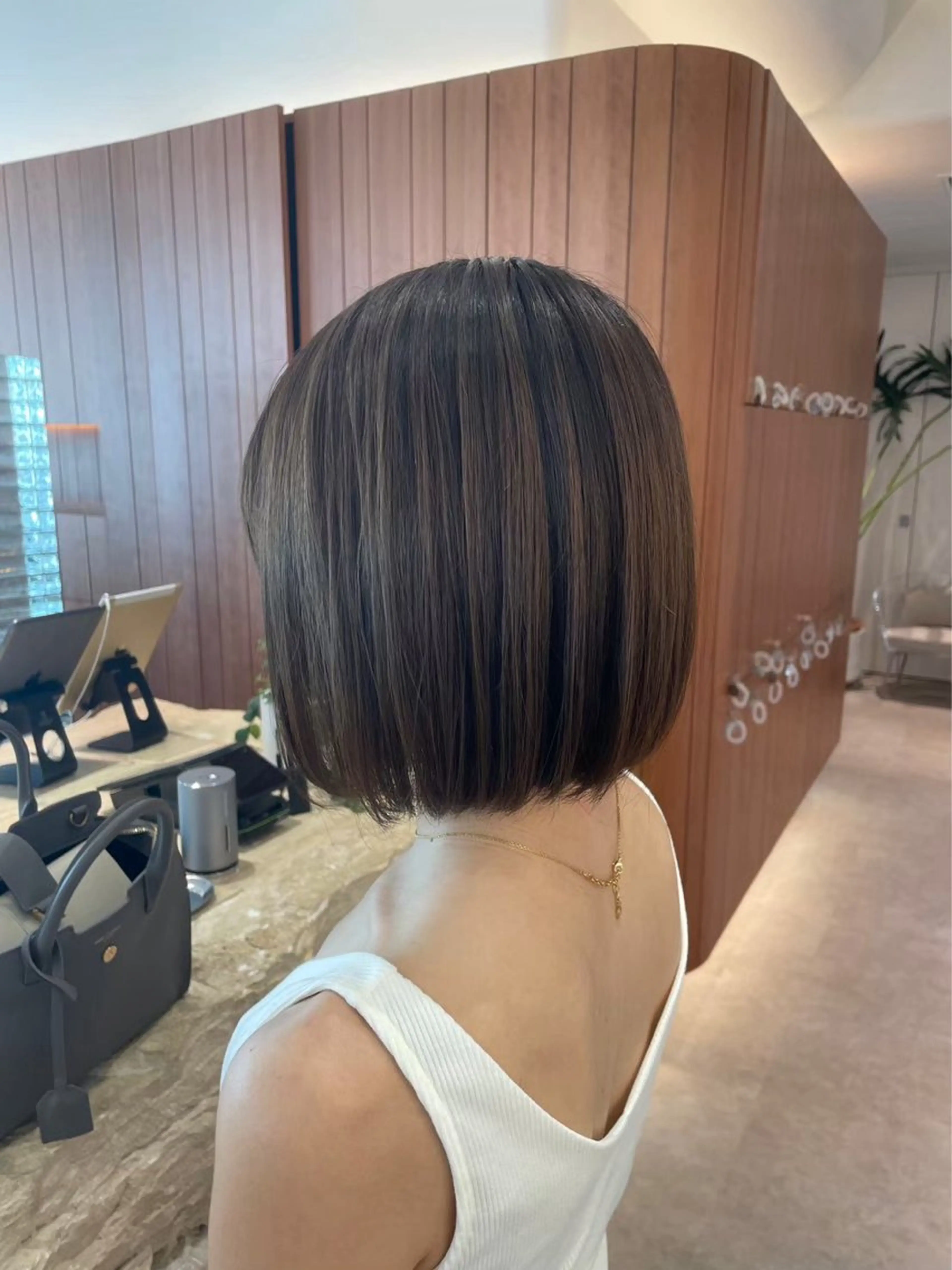 ミディアム カット ヘアカラー トリートメント ボブ/レイヤー/新宿 /透明感/KOKIのヘアスタイル