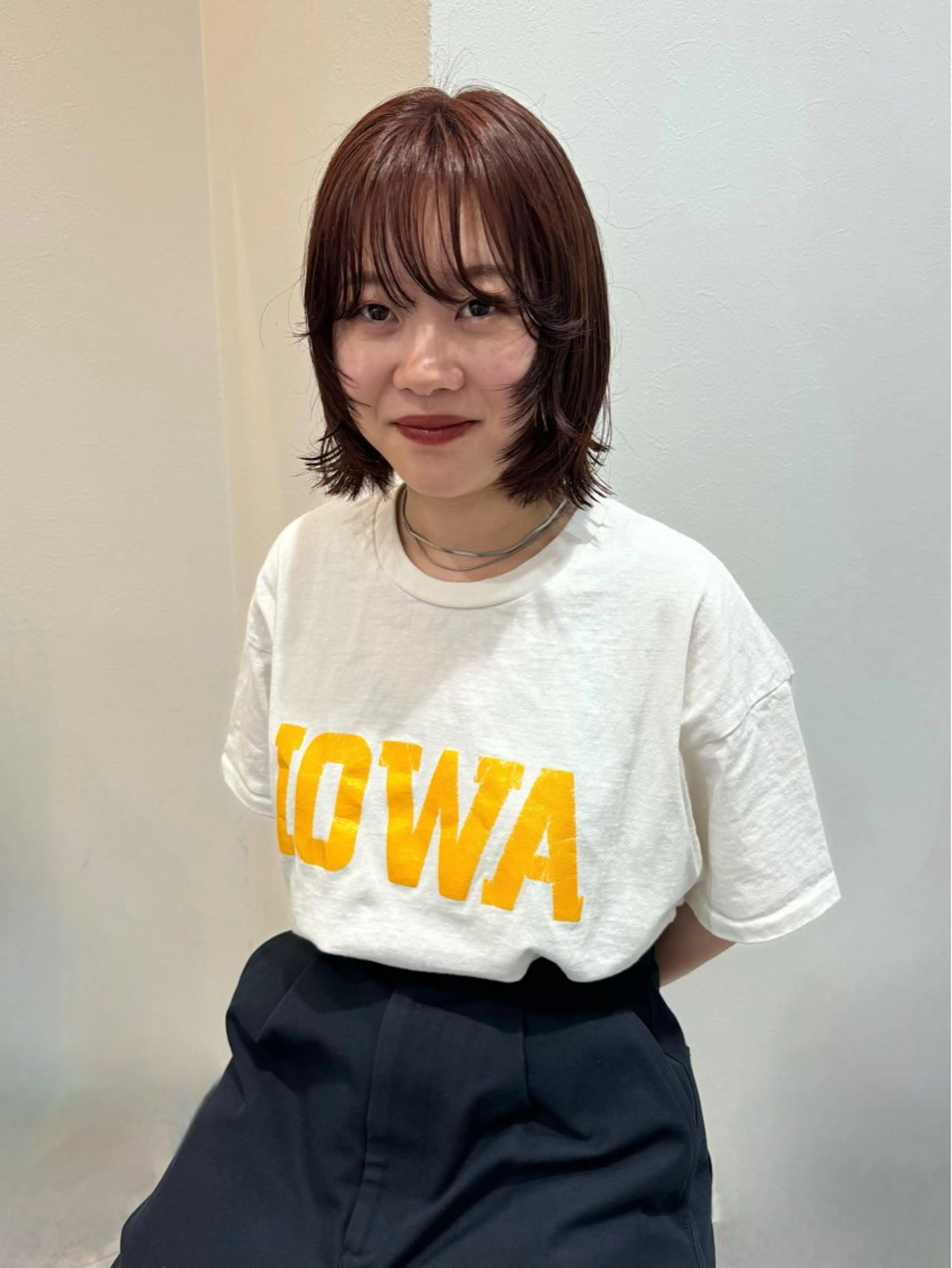 ショート カラー 顔まわりレイヤー 顔周りカット レイヤーカット ofF élua所属・もりしま あやかのヘアスタイル