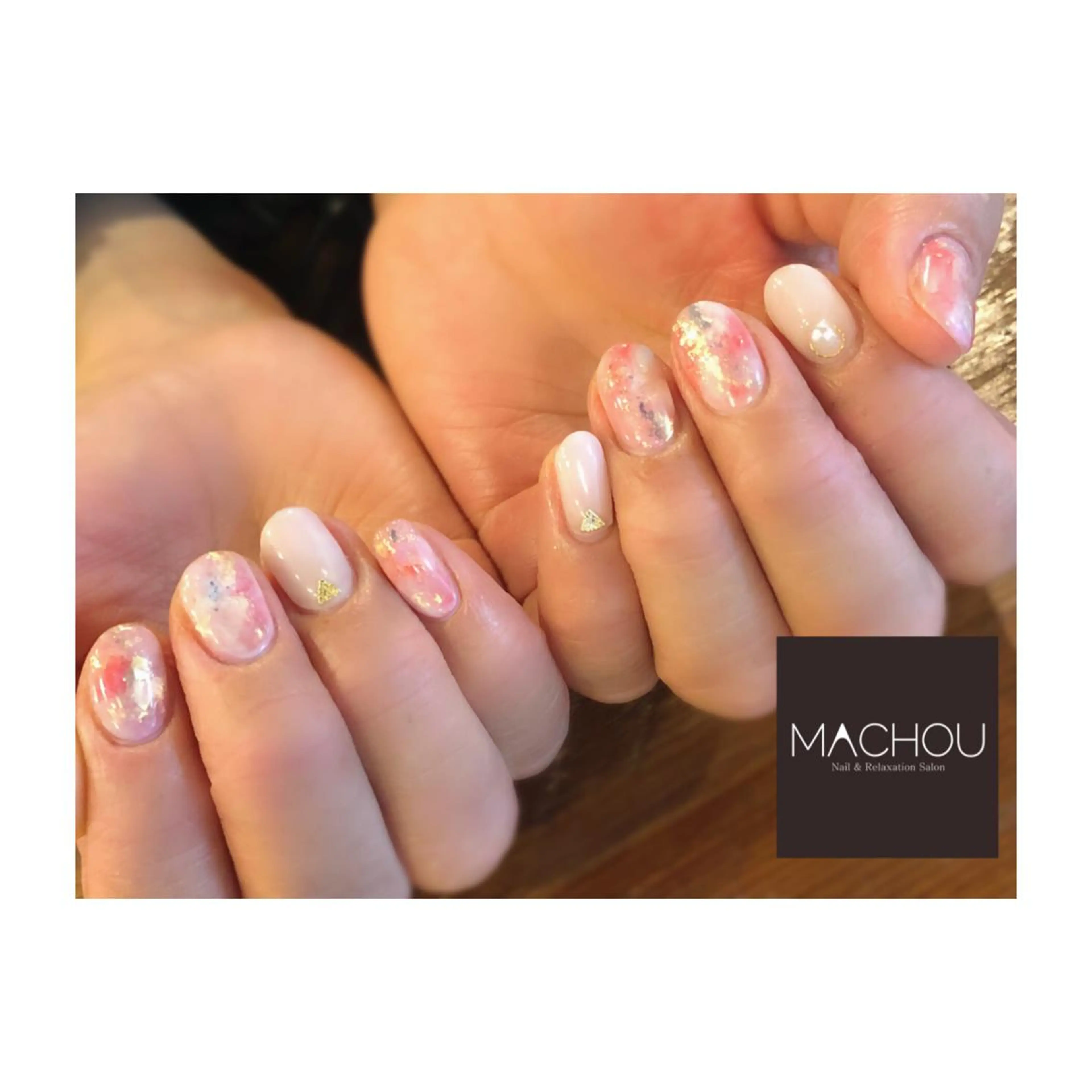 ネイル MACHOU所属・tomomi MACHOUのネイルデザイン