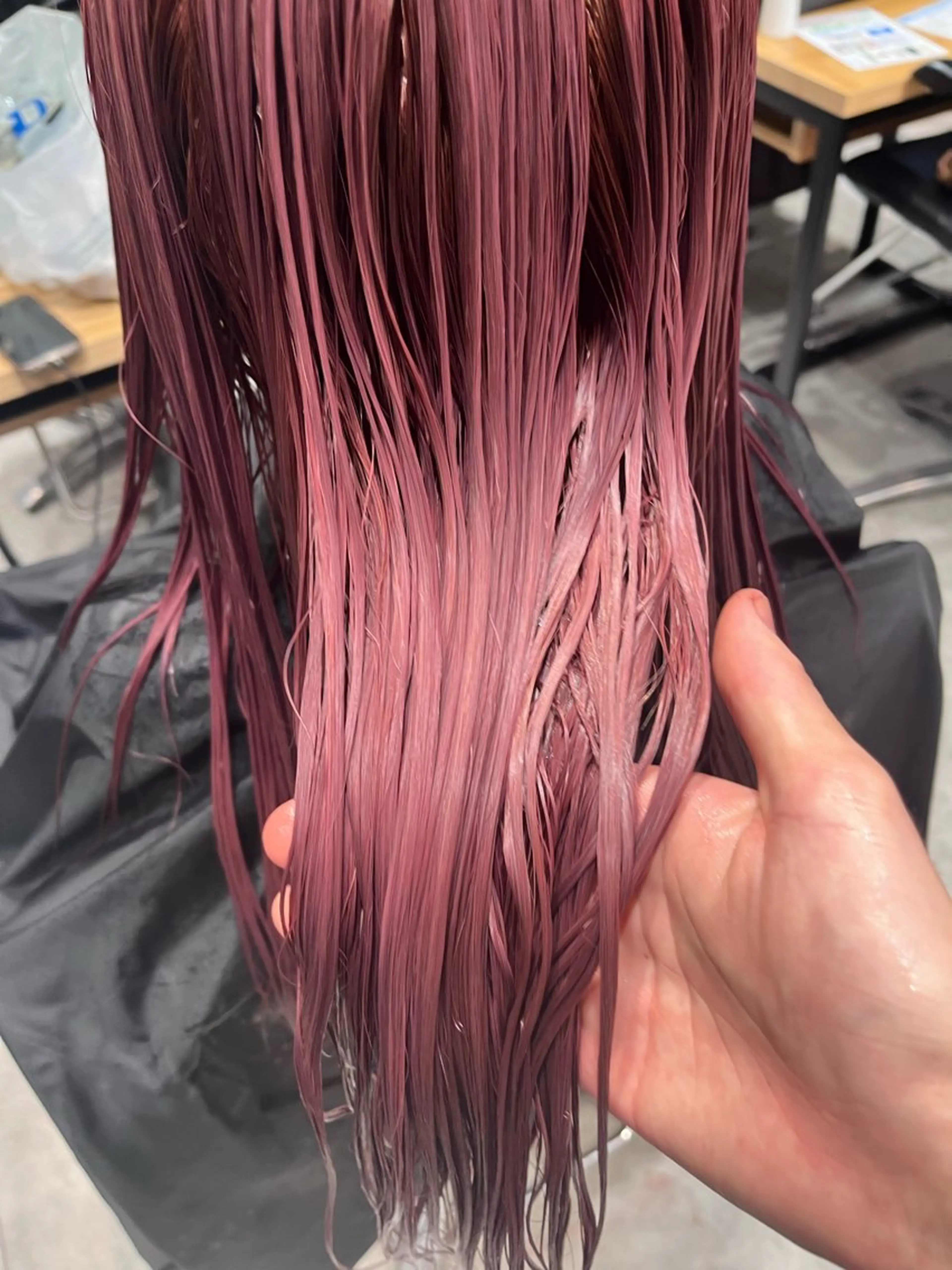 カラー ブリーチ ピンクカラー レッドカラー NYLON.所属・ブリーチ/縮毛矯正 ❤️‍🔥シンノスケのヘアスタイル