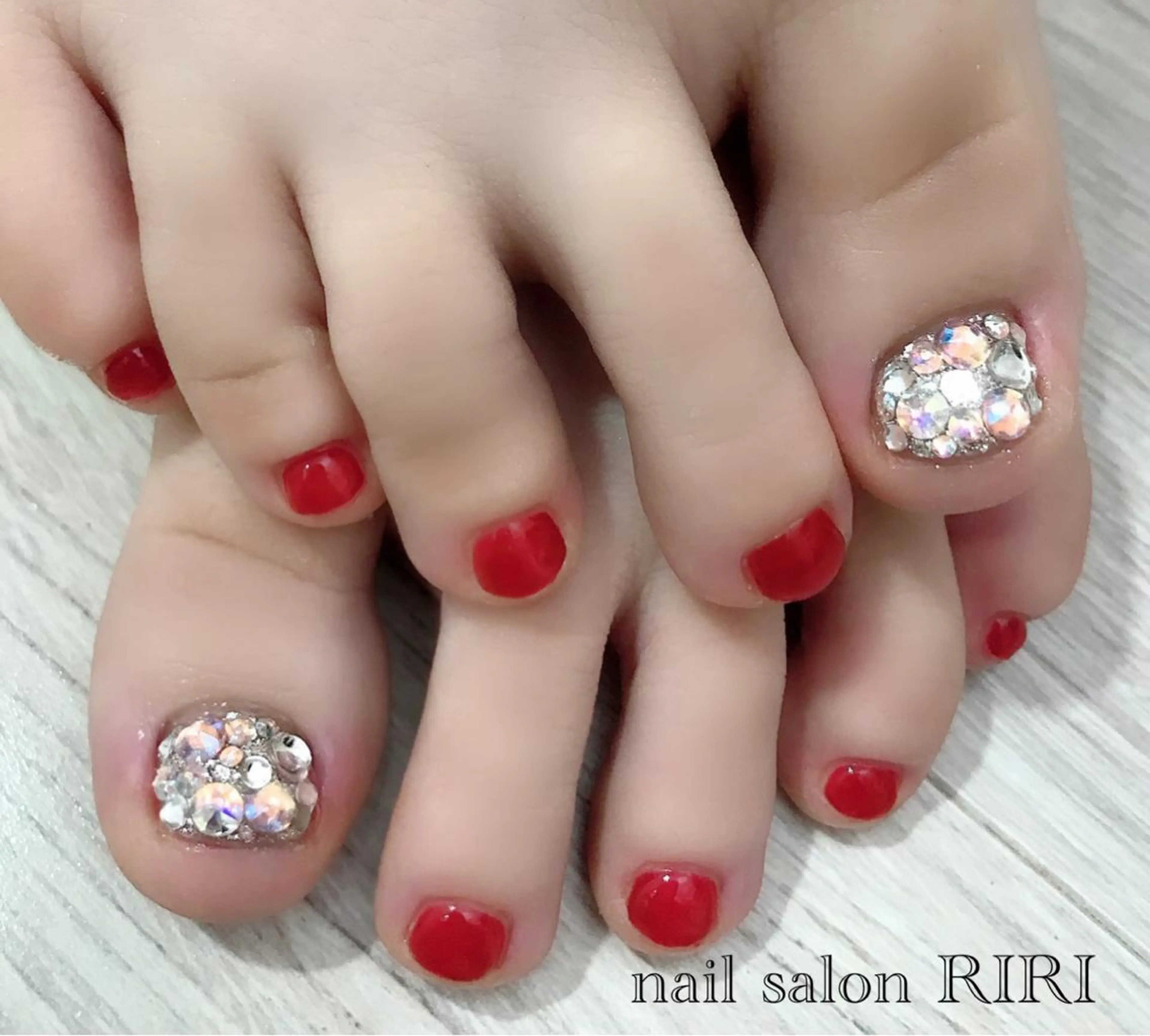 ネイル ストーンネイル private  nail  salon RIRI所属・RIRI リリのネイルデザイン