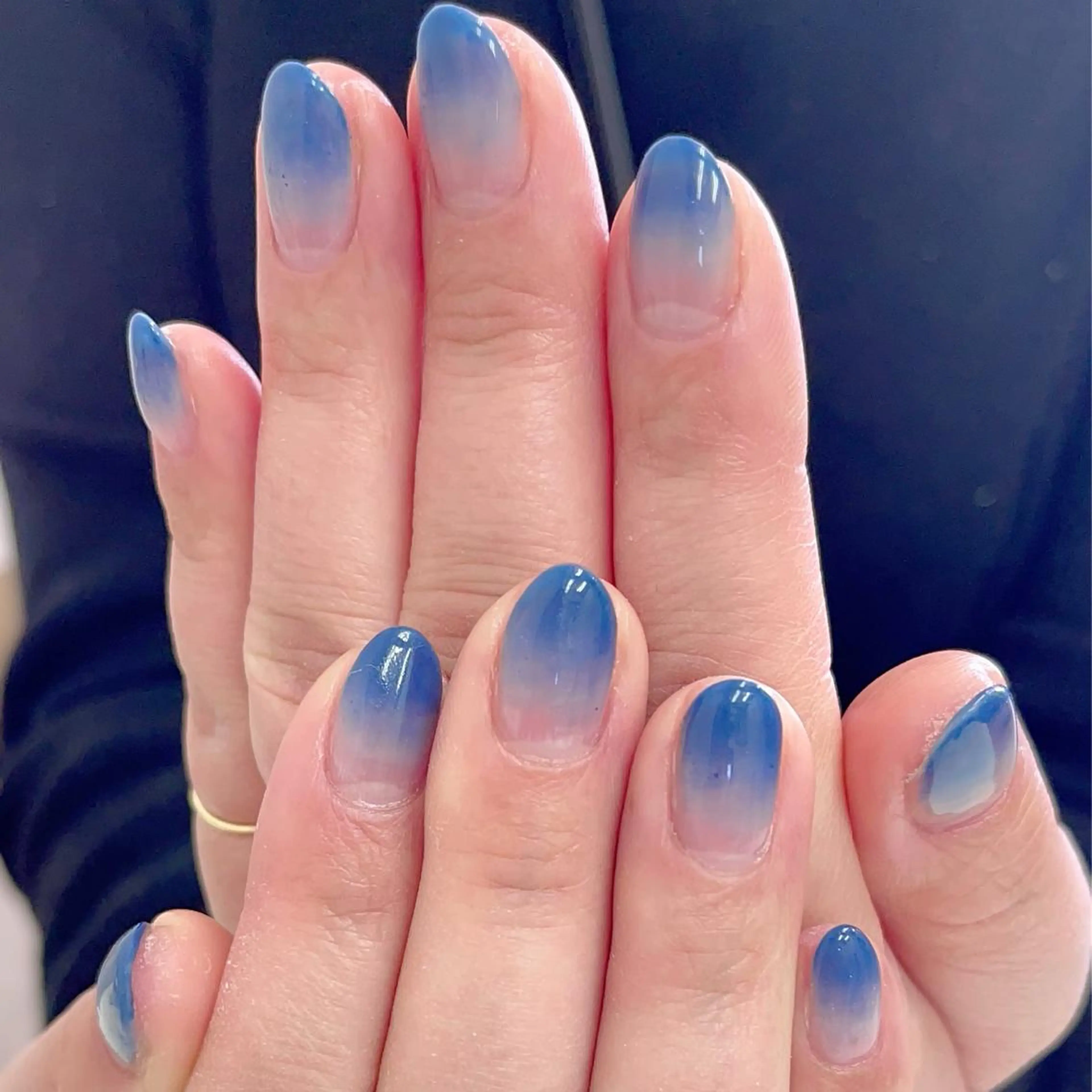 ネイル 岸本 千慧のネイルデザイン