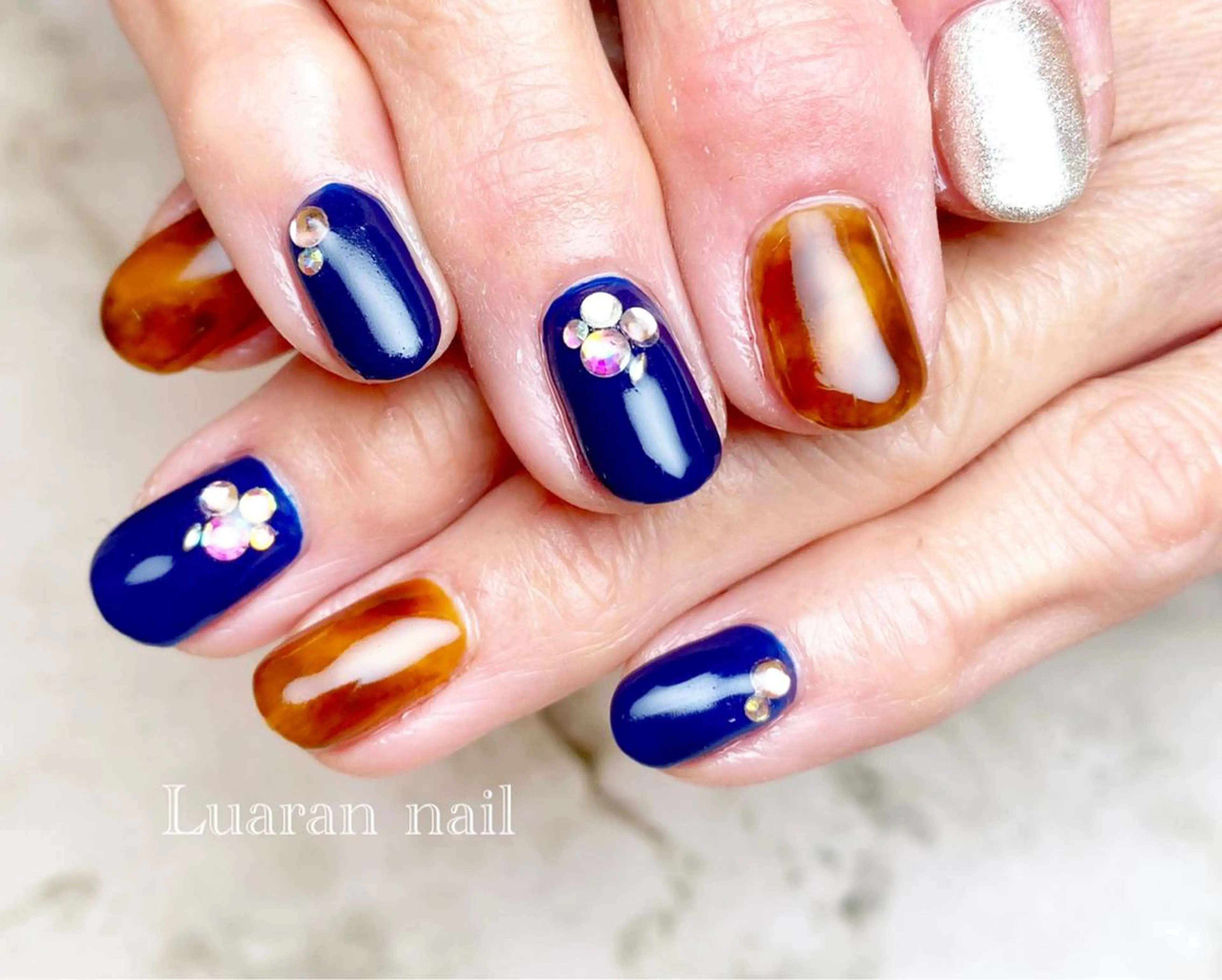 ネイル Luaran nailのネイルデザイン