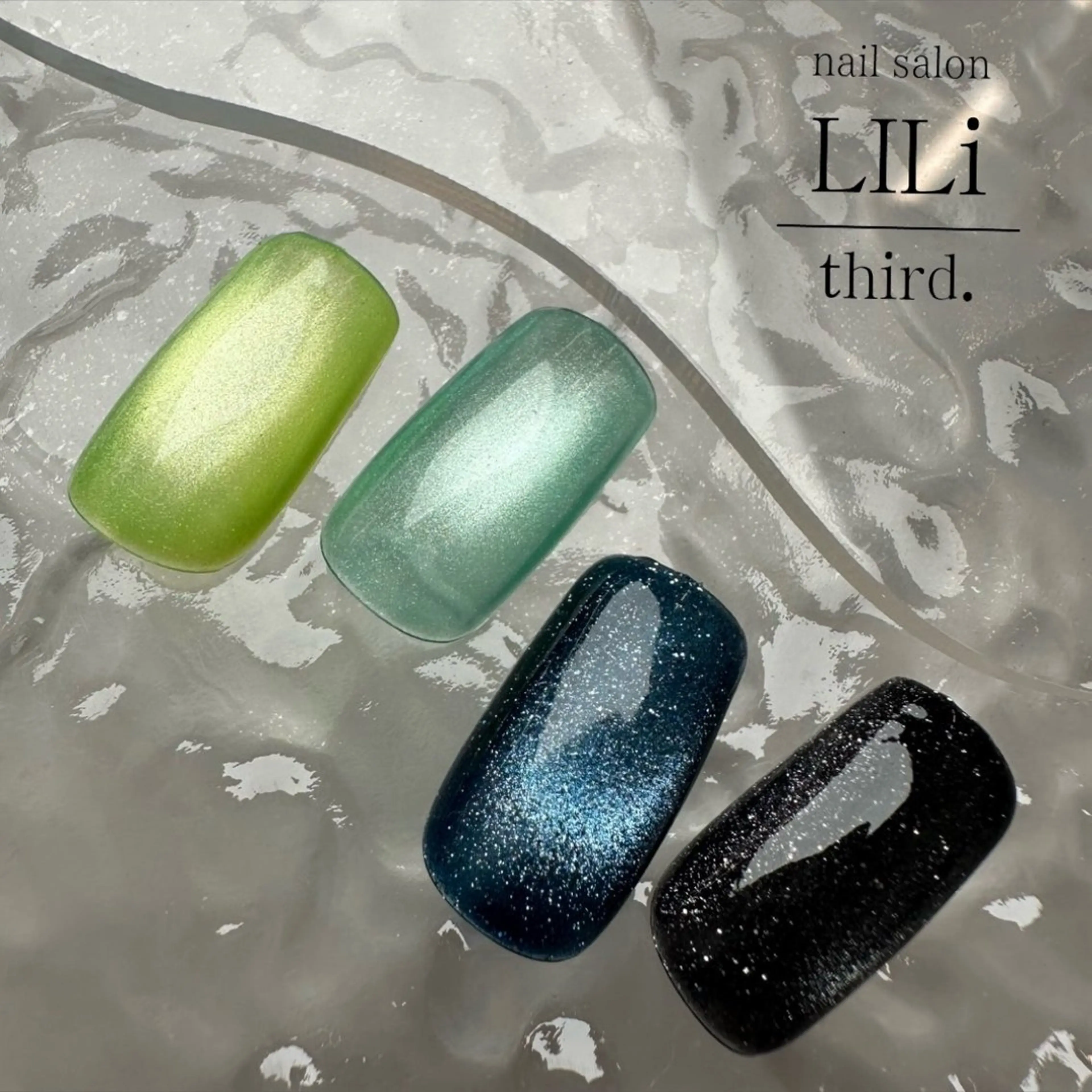ネイル ブルー フラッシュネイル フラッシュマグ グリーン マグネットネイル ハンドネイル nail salon LILi third.所属・Saya ᵕ̈*のネイルデザイン