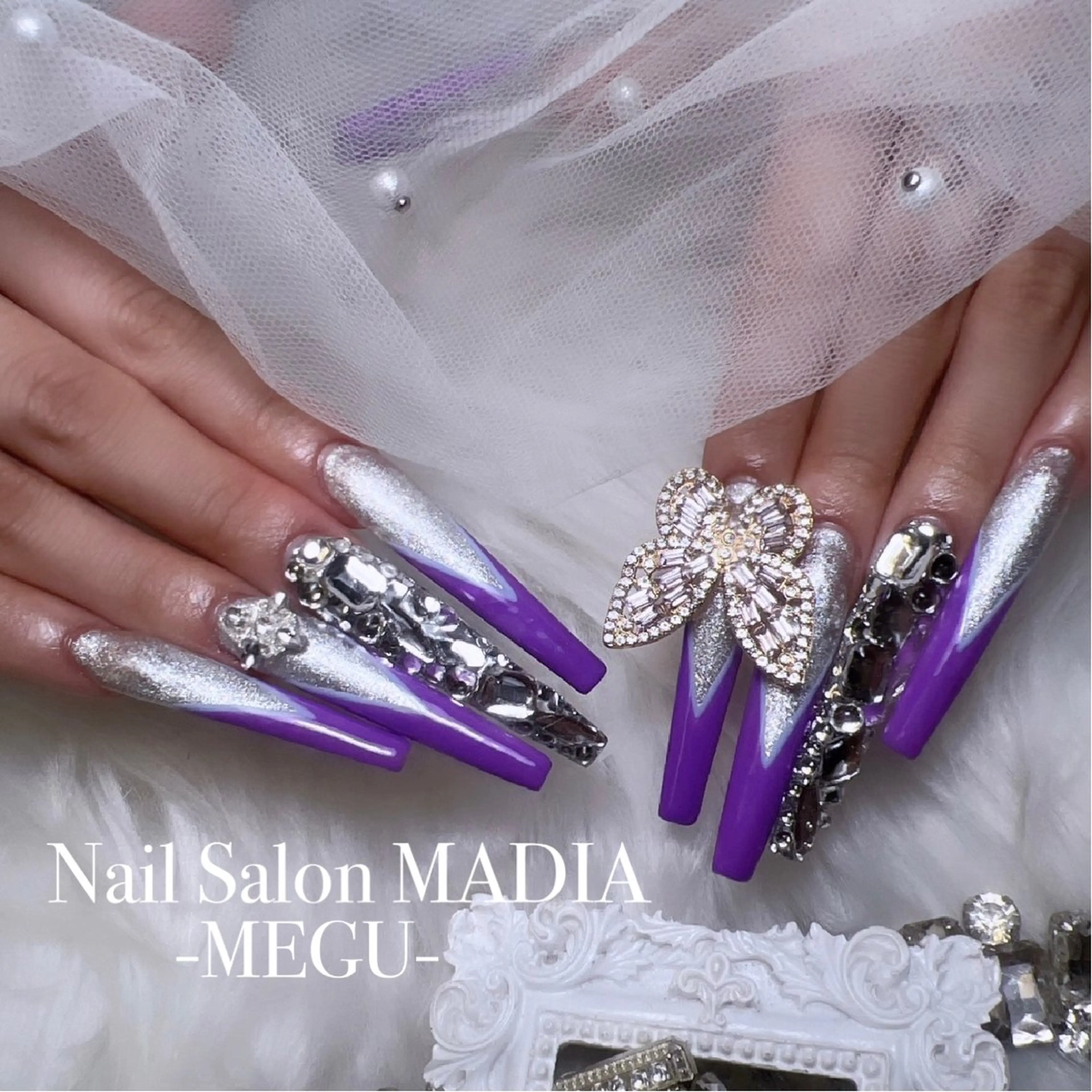 ネイル MADIA藤沢所属・MADIA MEGUのネイルデザイン