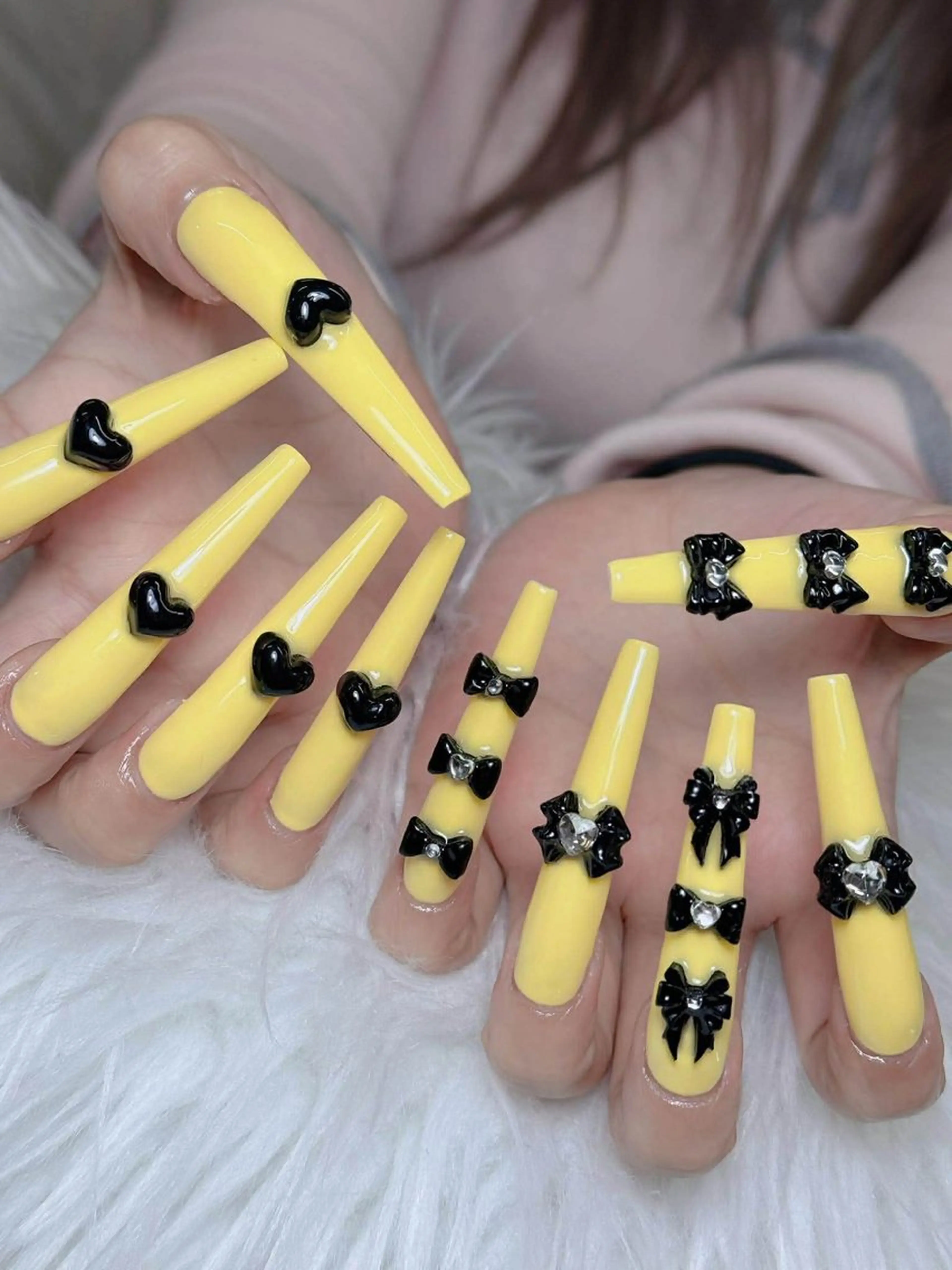 ネイル オーロラネイル チークネイル フットネイル フレンチネイル 韓国ネイル ハンドネイル Lumi Nailのネイルデザイン