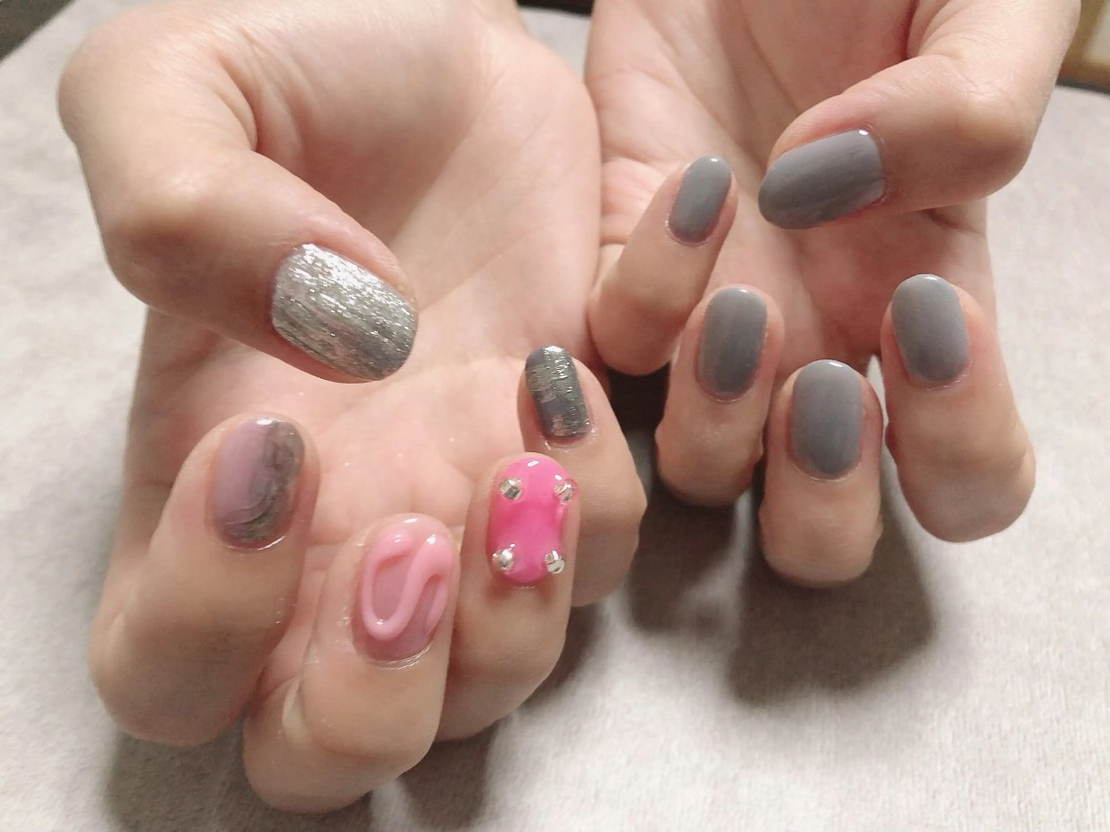 ネイル ハンドネイル mano nella mano所属・mano nella manoのネイルデザイン