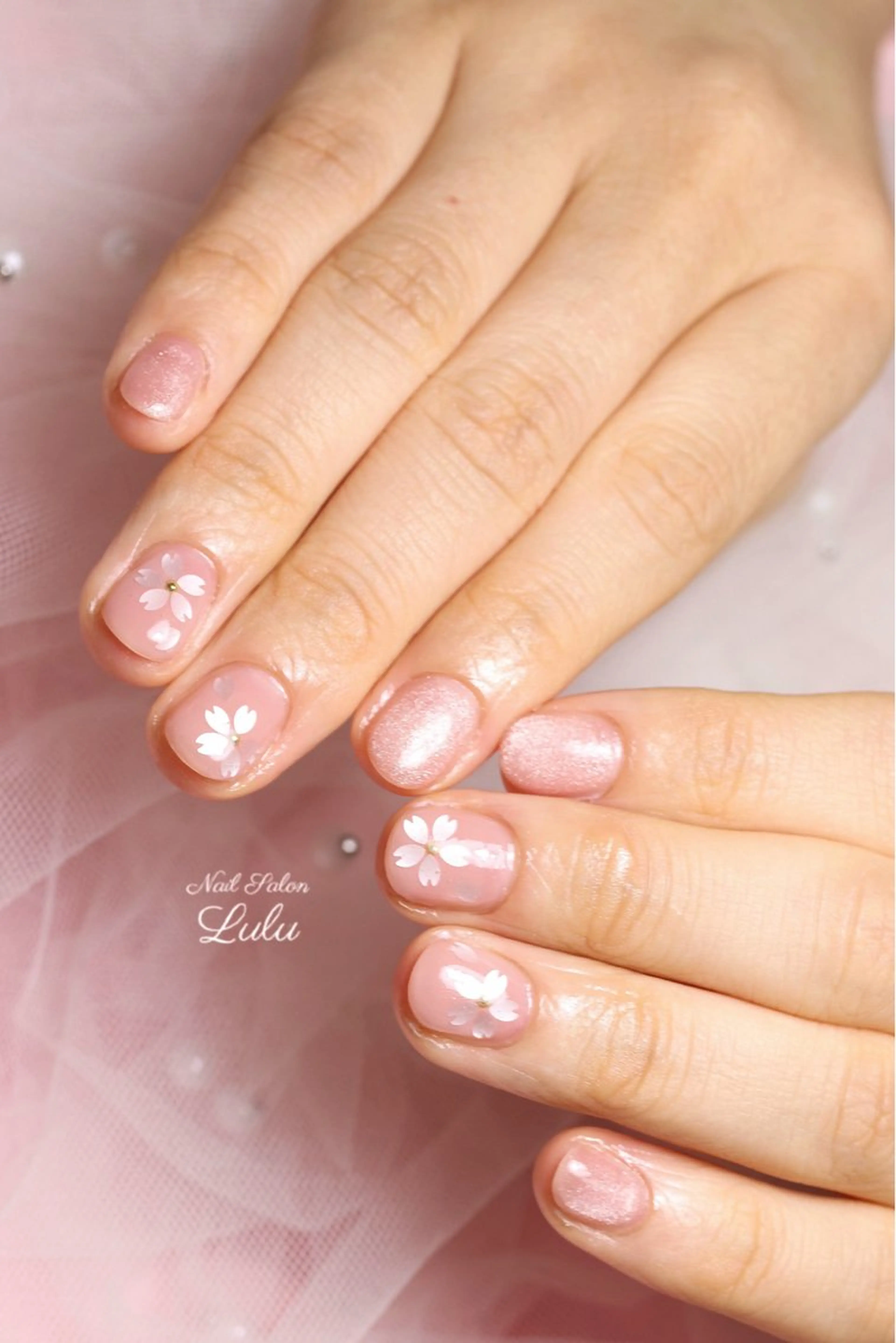 ネイル ハンドネイル Lulu nail salon 南堀江店所属・西村 あやかのネイルデザイン