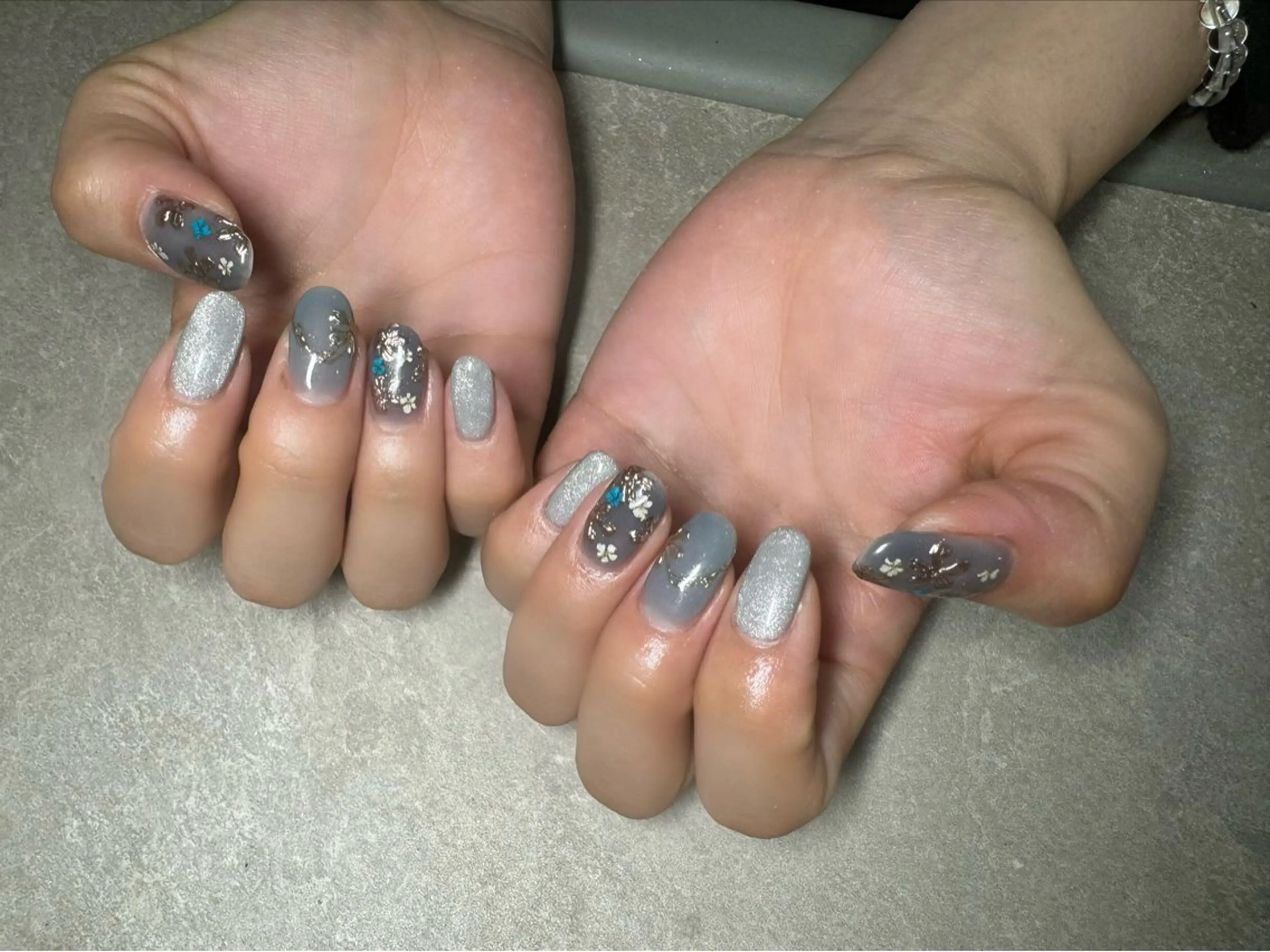 ネイル LAVISH nail salonのネイルデザイン