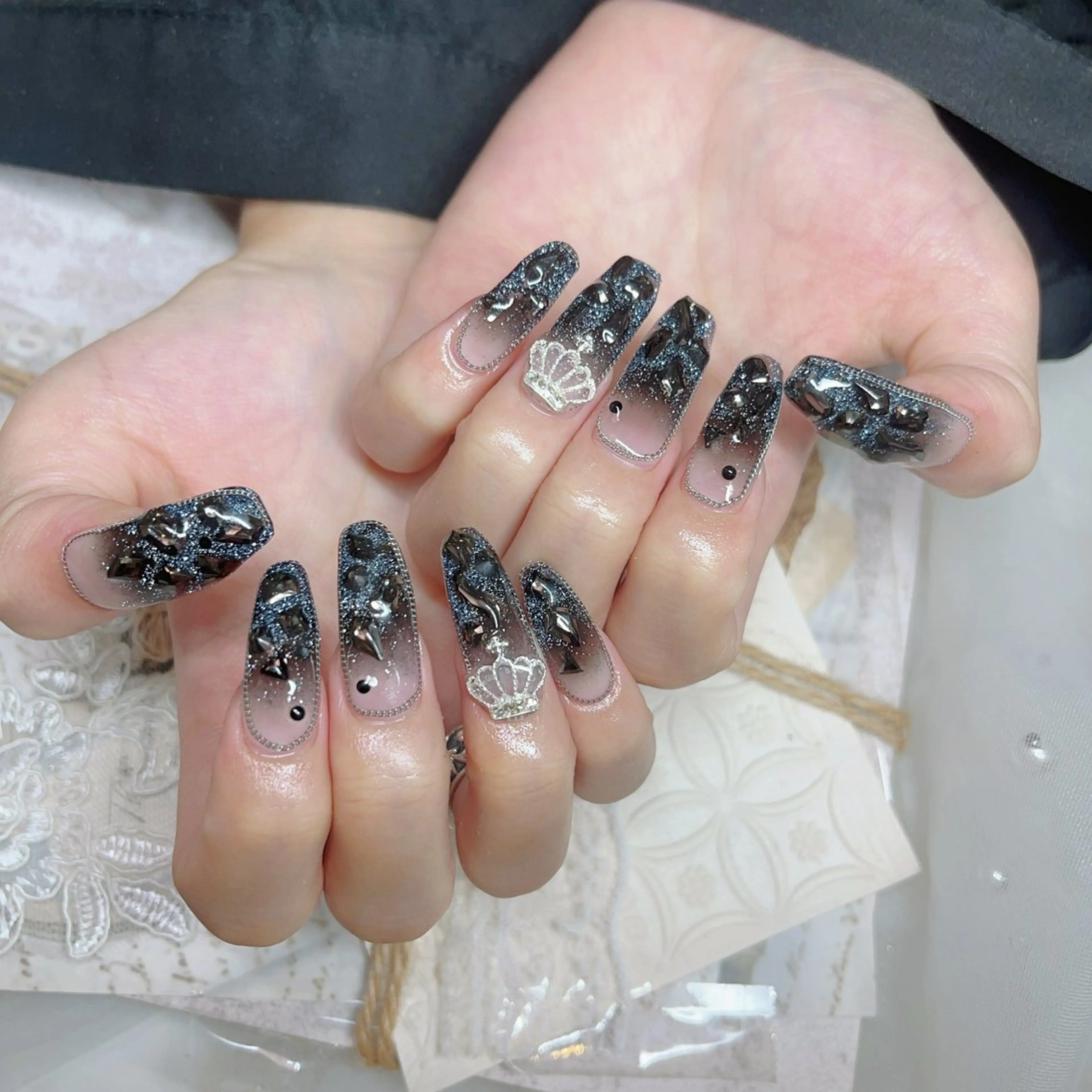ネイル Fairyフェアリーネイルサロン所属・Nail Hibi サロンのネイルデザイン