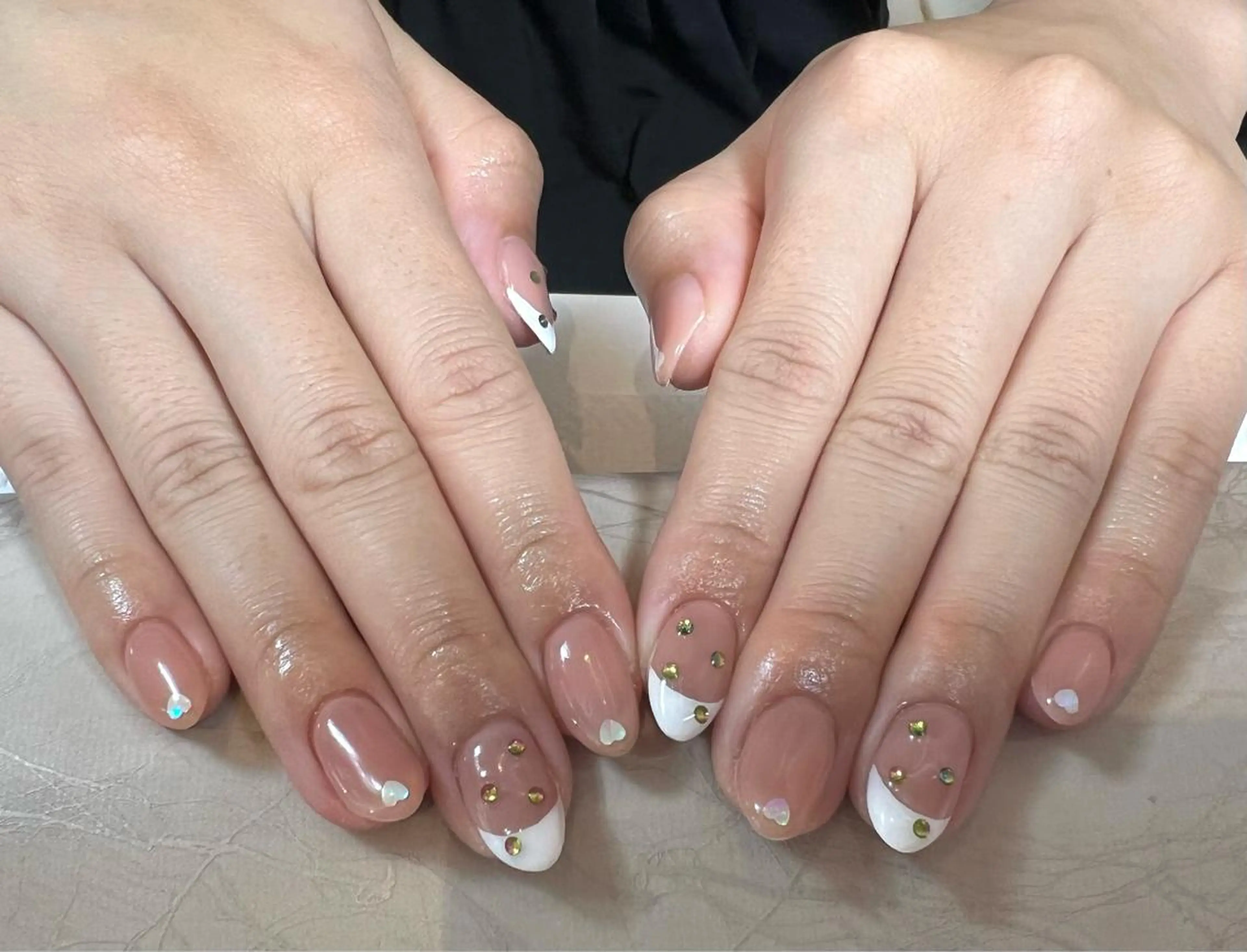 ネイル Una ☀️☀️のネイルデザイン