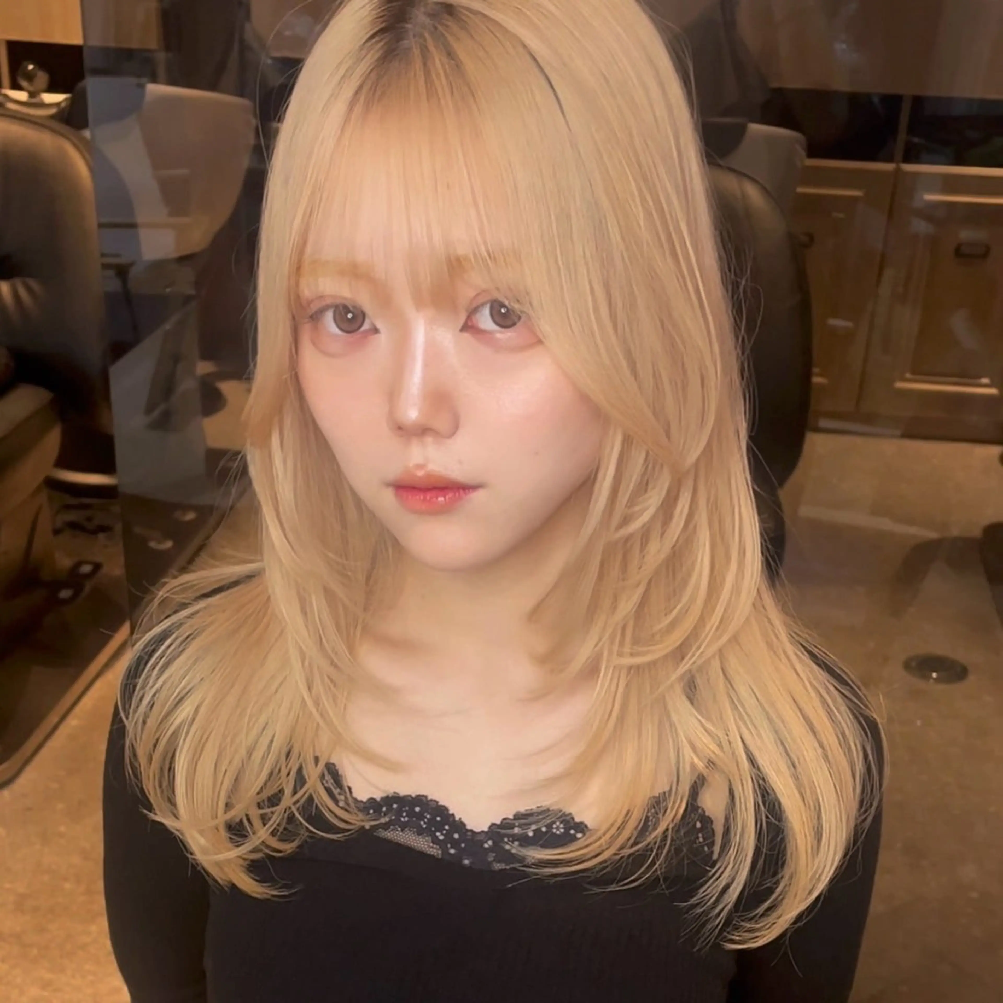 セミロング ケアカラー ハッシュカット ハイレイヤー 髪質改善 韓国風ヘア ハッシュカット🖤 レイヤー/透けカラーのヘアスタイル