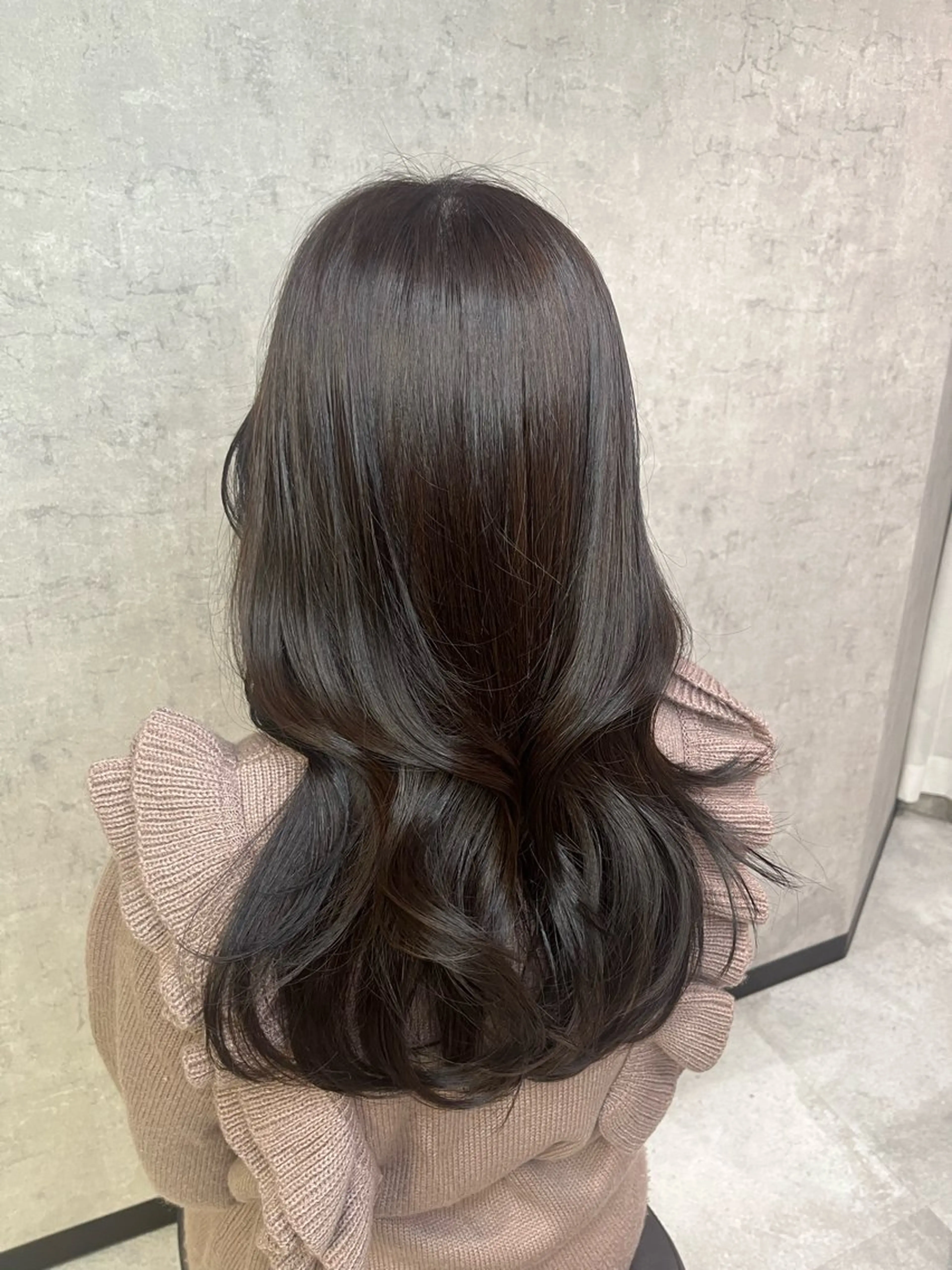 セミロング KAEDE🎀 ジャニオタ美容師のヘアスタイル