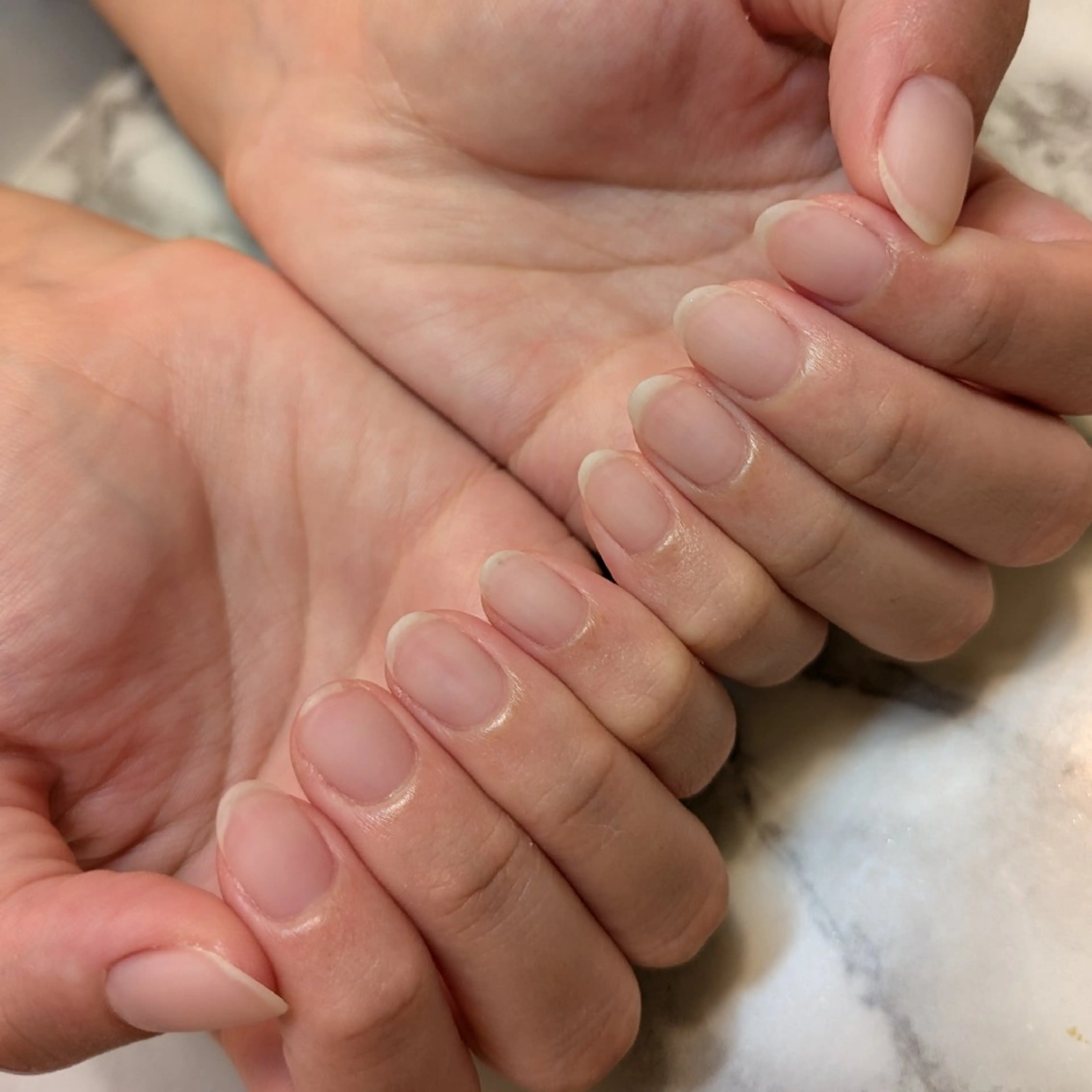 ネイル ジェヌインネイル 河内のネイルデザイン