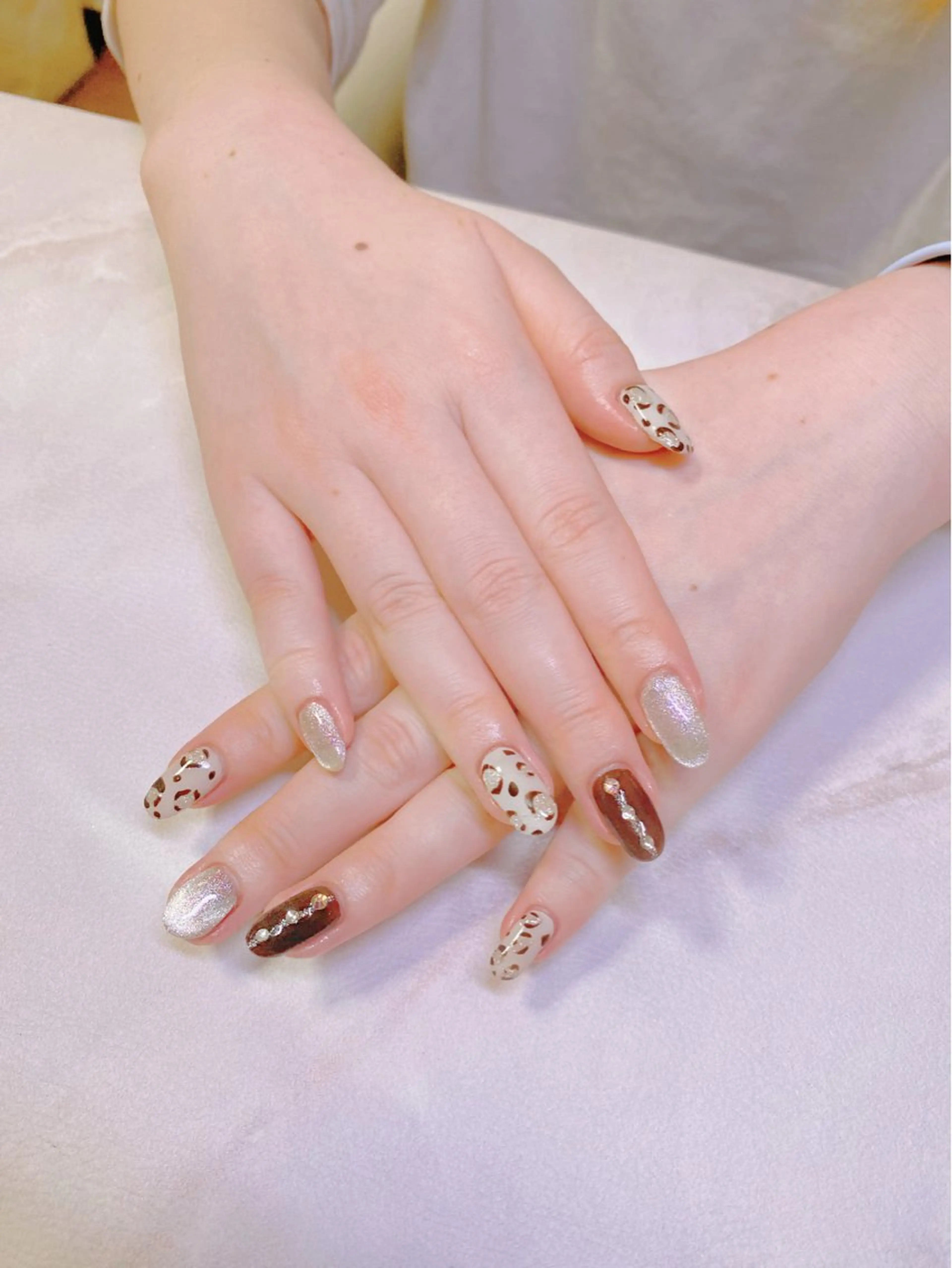 ネイル Chiara チップ長さ出しのネイルデザイン