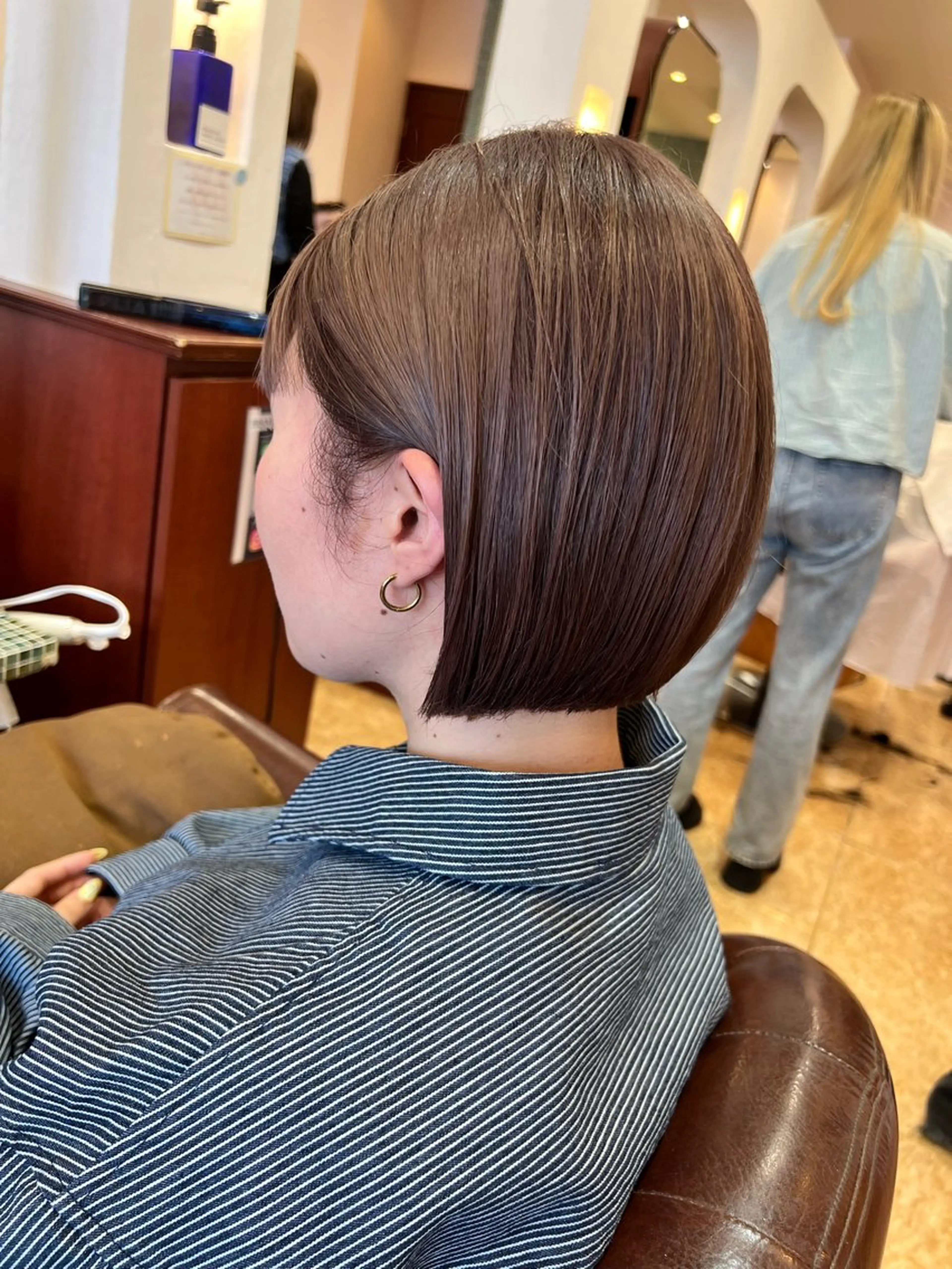 ショート カット ヘアカラー 加藤 絵美のヘアスタイル