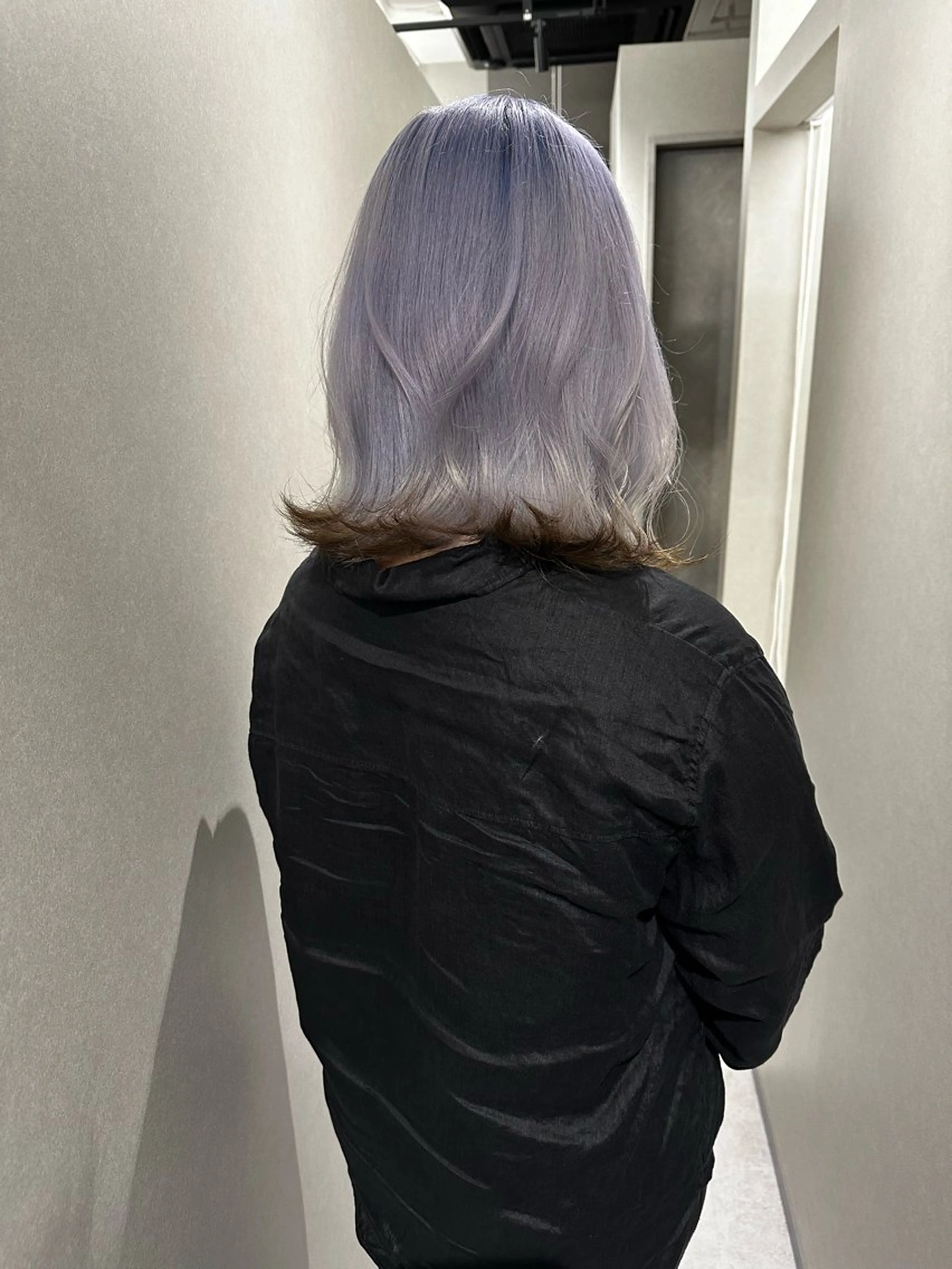 カラー VEGA天神 ブリーチのヘアスタイル