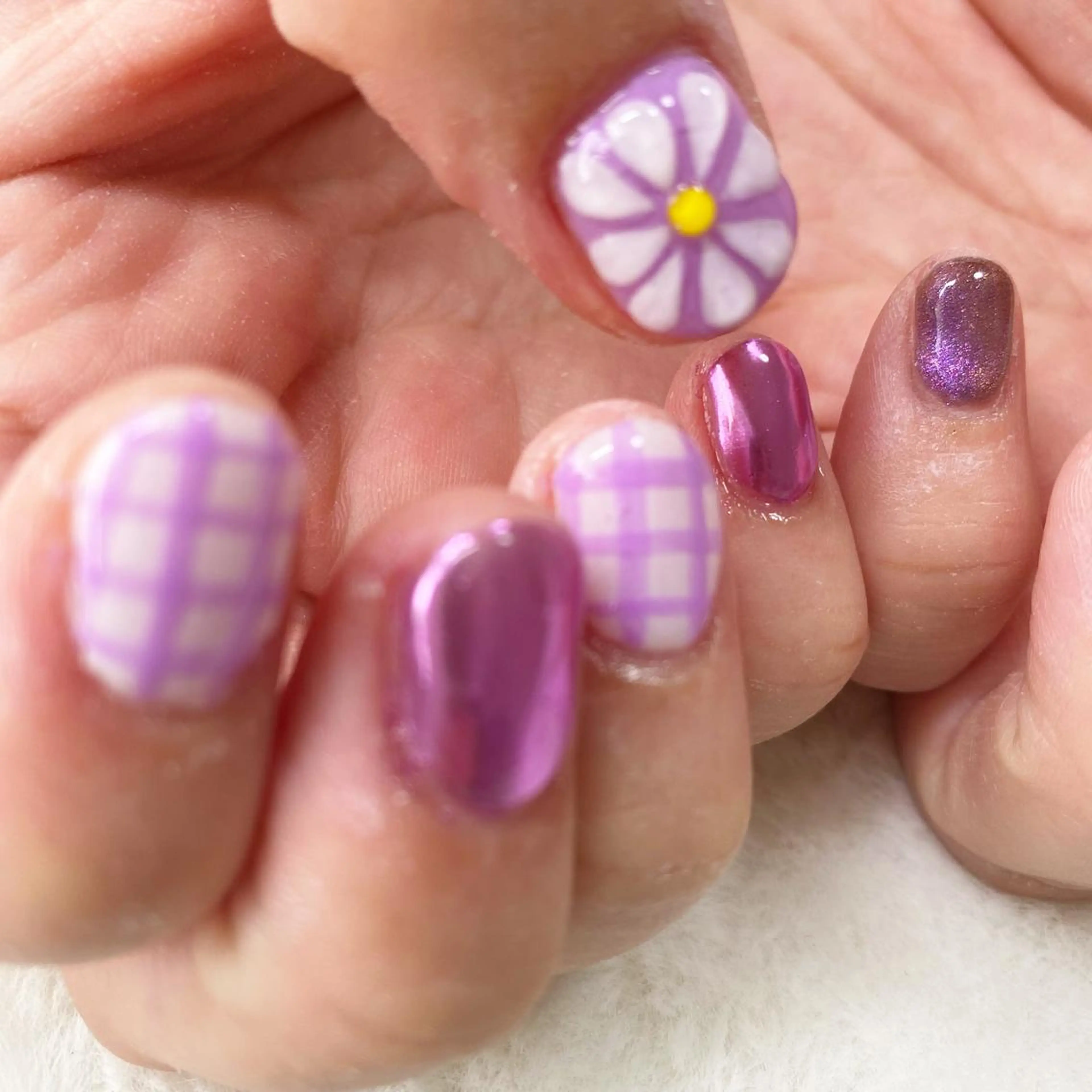 ネイル Laki nailのネイルデザイン
