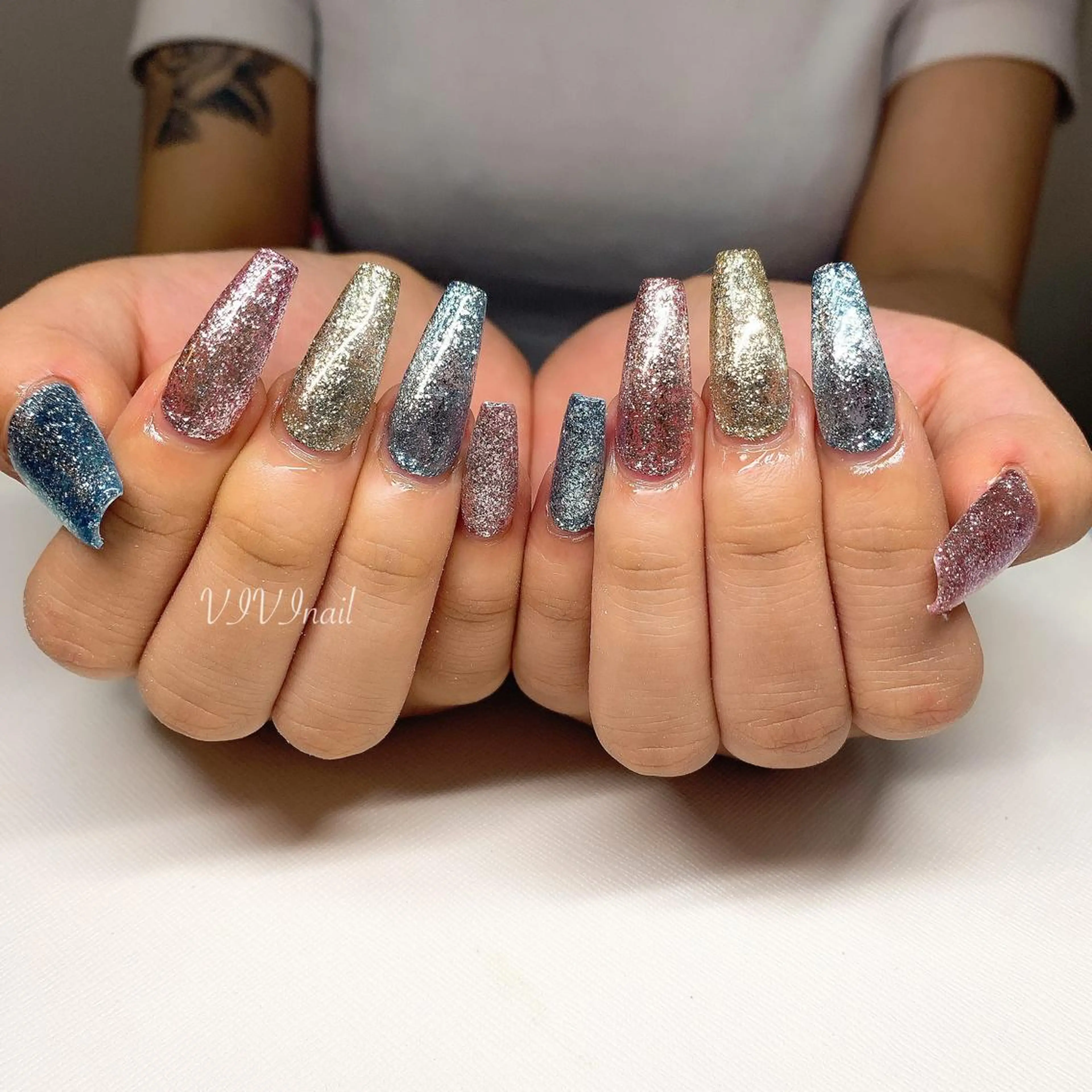 ネイル シンプルネイル ハンドネイル vivi nailのネイルデザイン