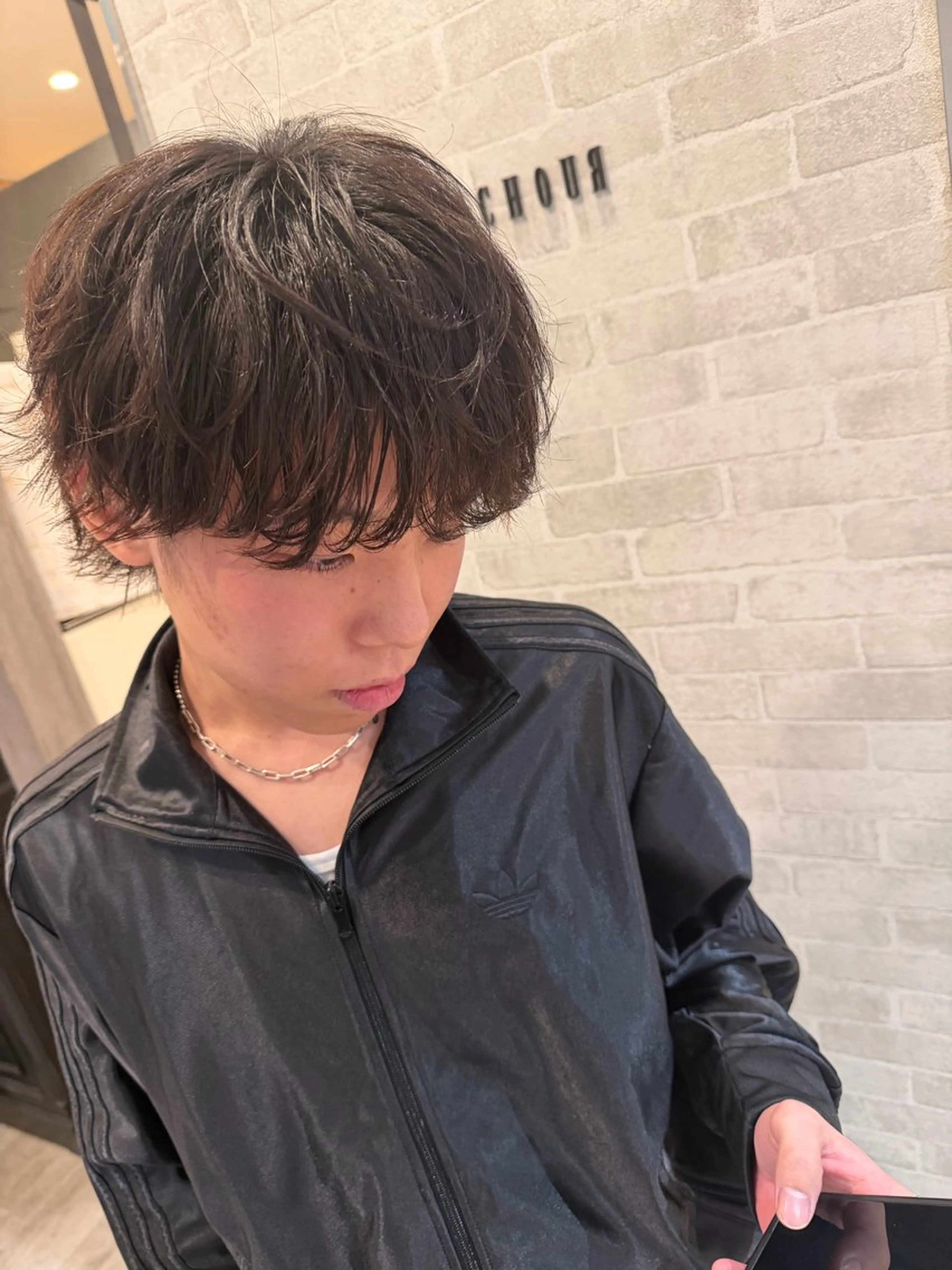 ミディアム パーマ メンズ RICHOUR豊中/ hirakuのヘアスタイル