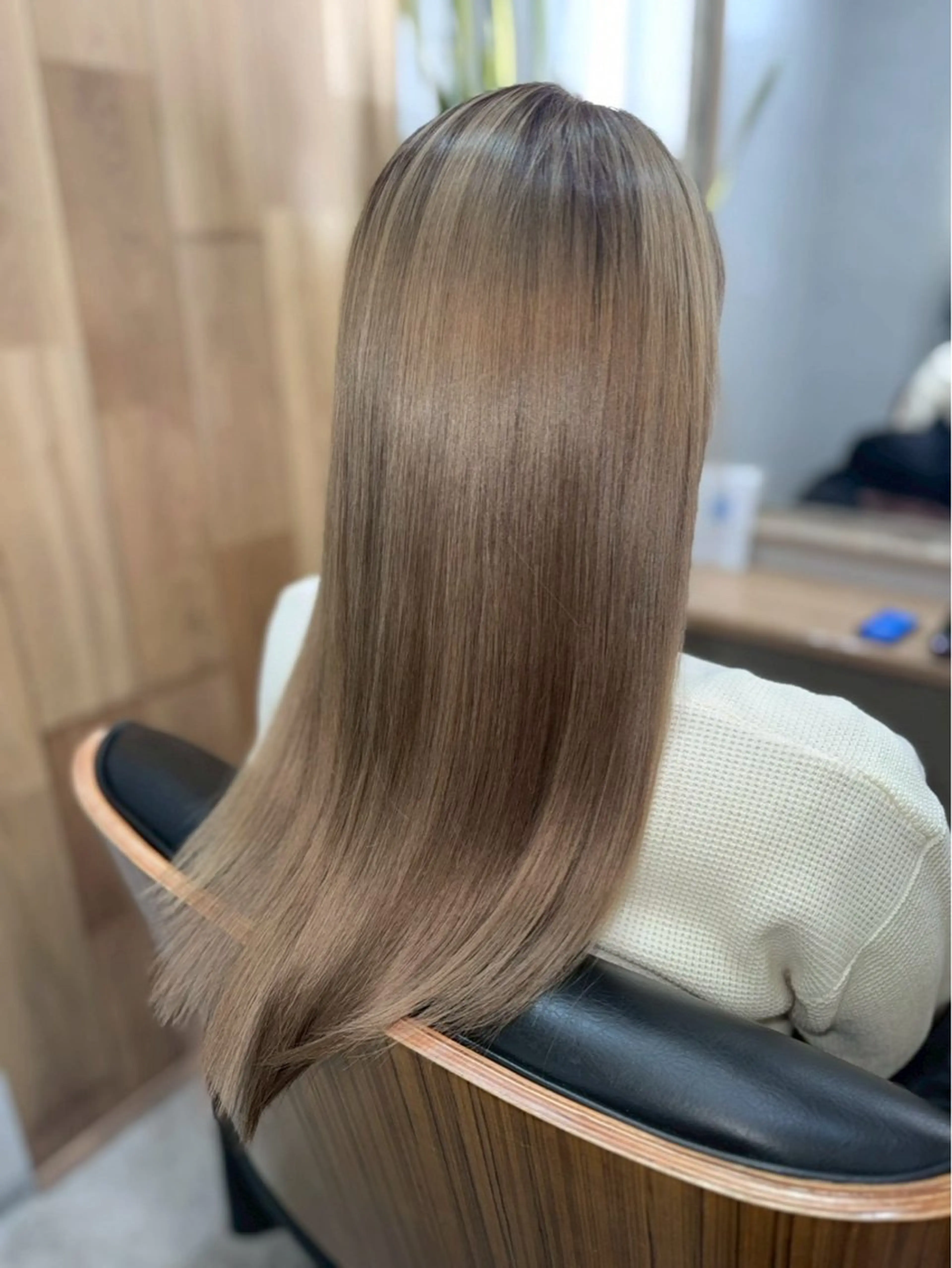 ロング カット ヘアカラー トリートメント 白鳥 正孝のヘアスタイル