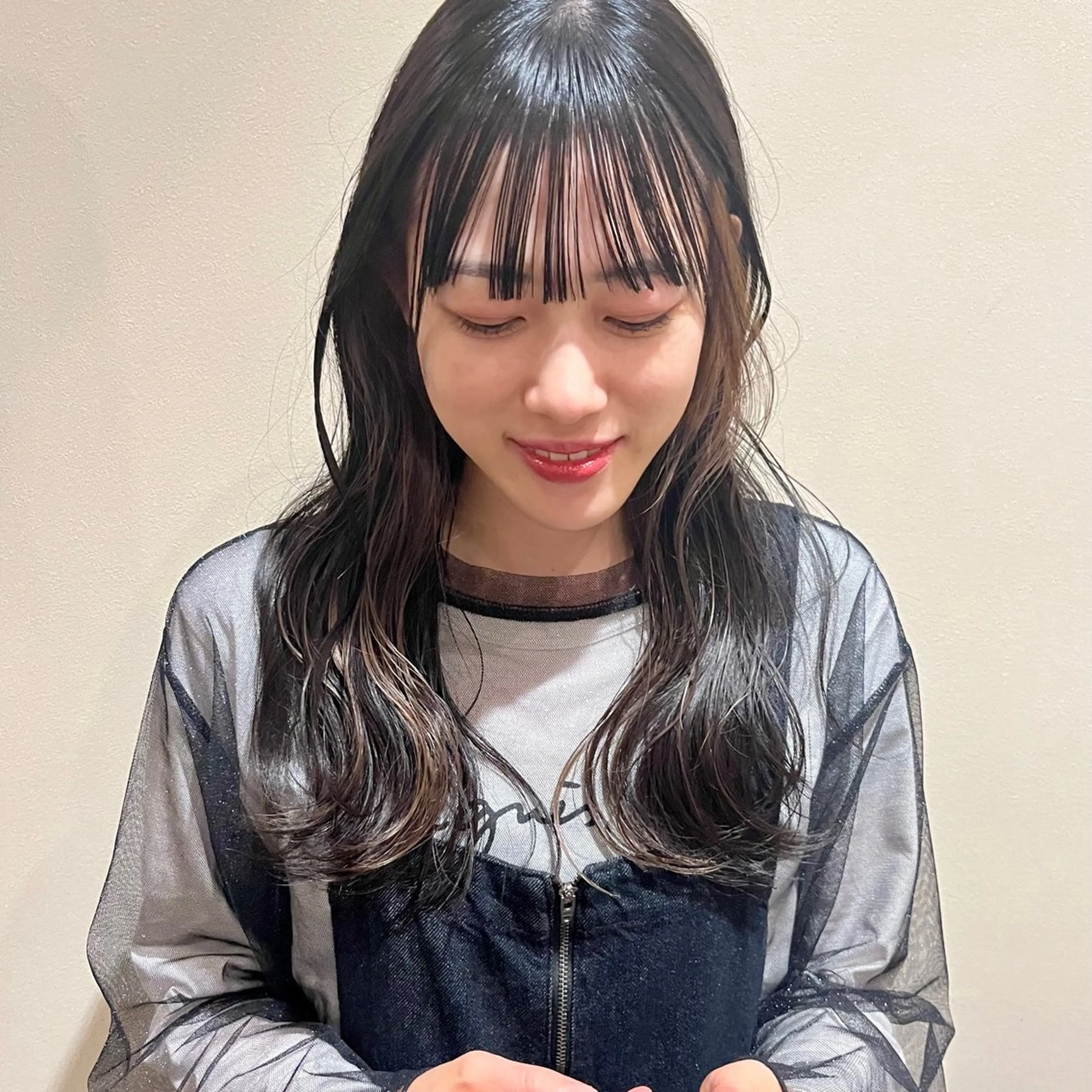 カラー イヤリングカラー 杉本 舞のヘアスタイル