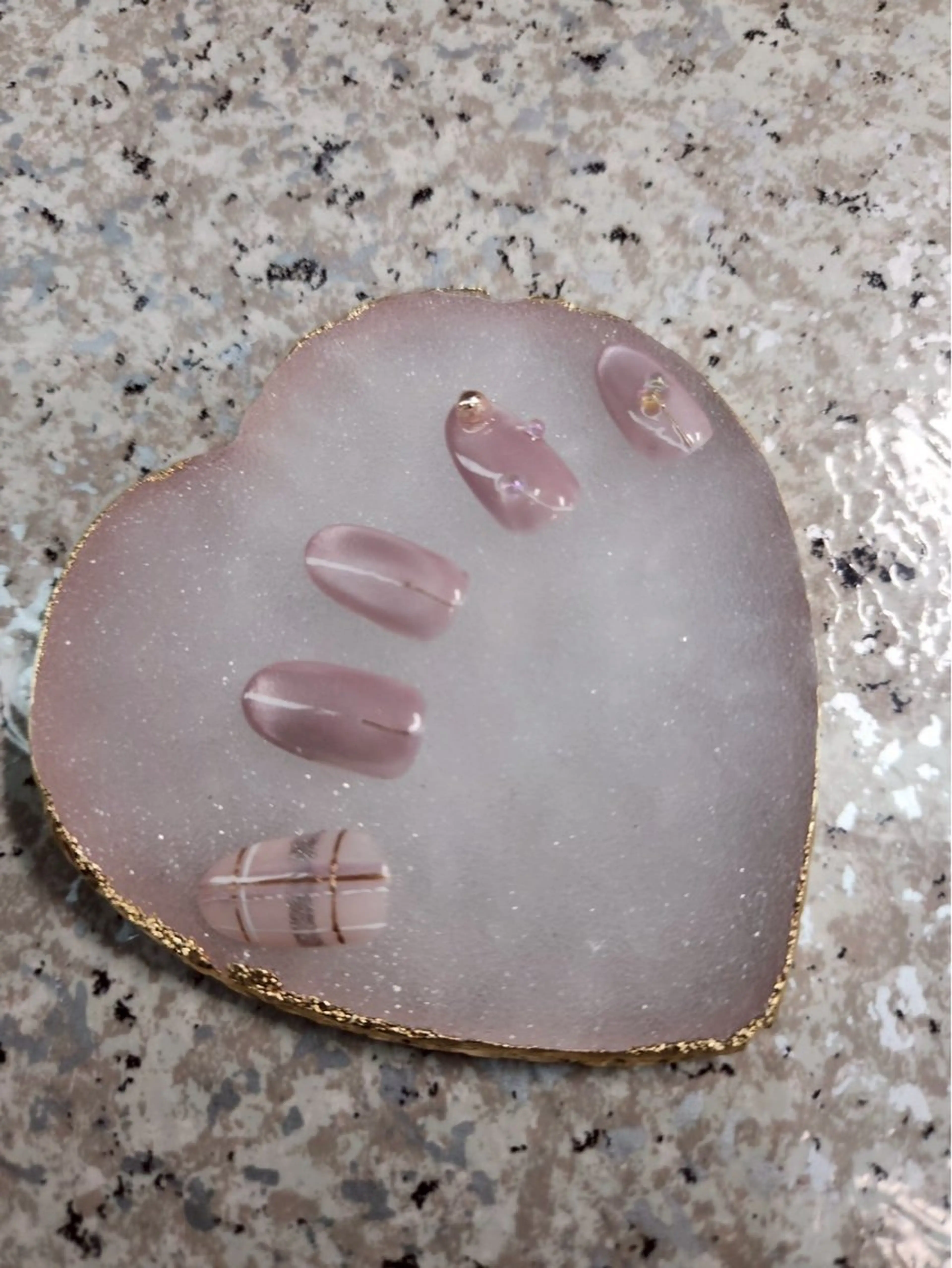 ネイル NailSalon✨ Écrinエクランのネイルデザイン