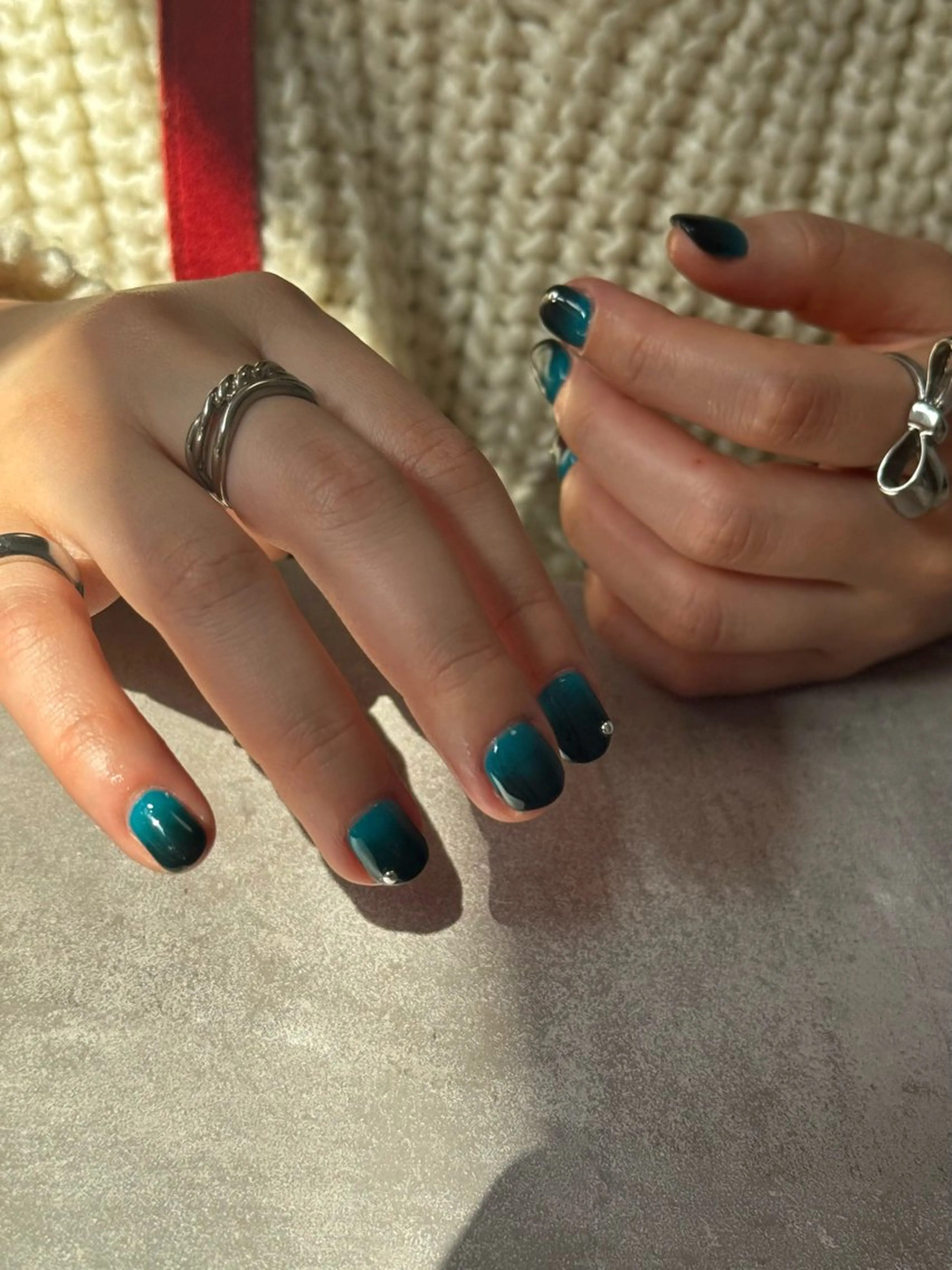 ネイル ジェルネイル グラデーション ニュアンスネイル パラジェル ハンドネイル nailroom amyのネイルデザイン