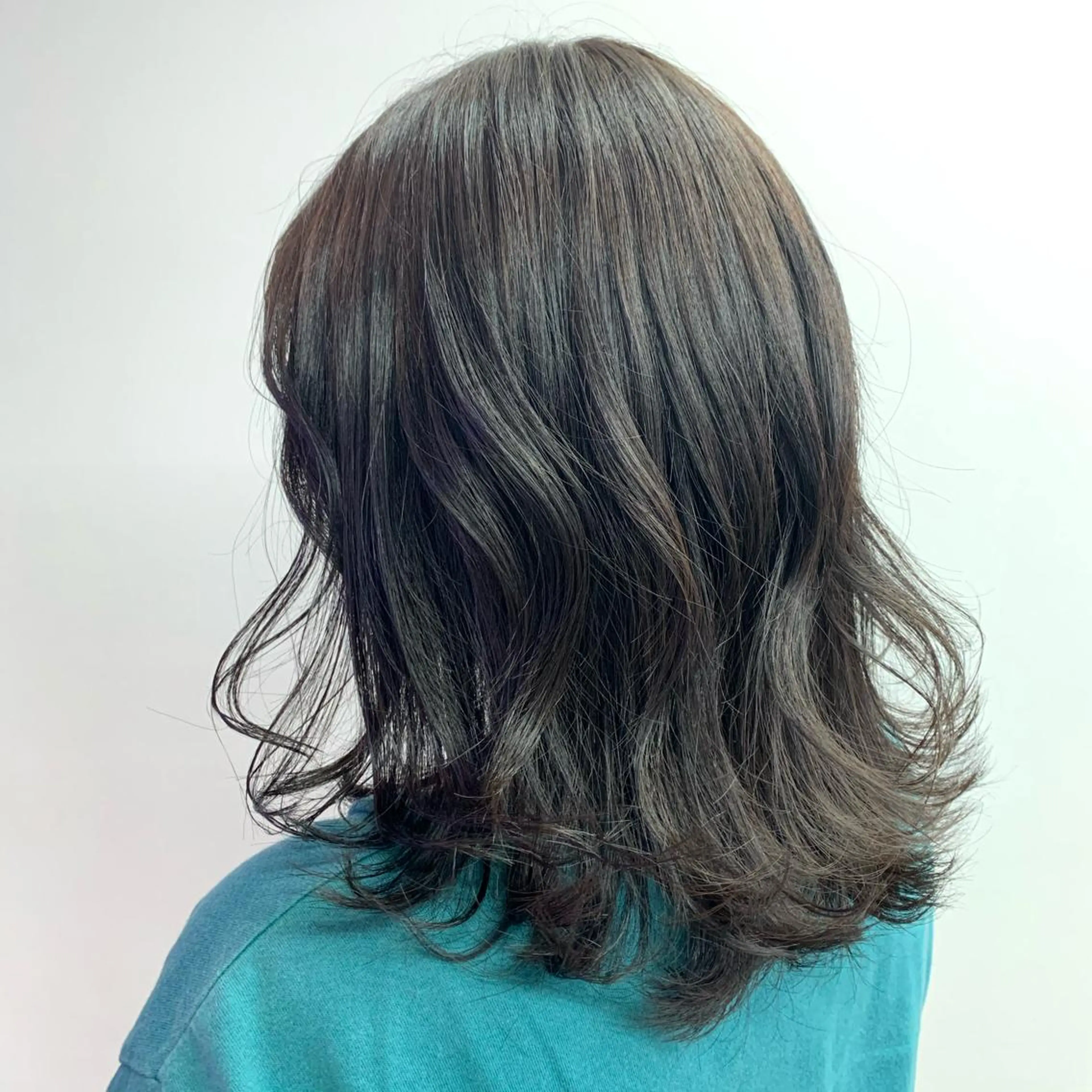 ミディアム カラー 韓国🤍ワンホンヘア みかん🇨🇳のヘアスタイル