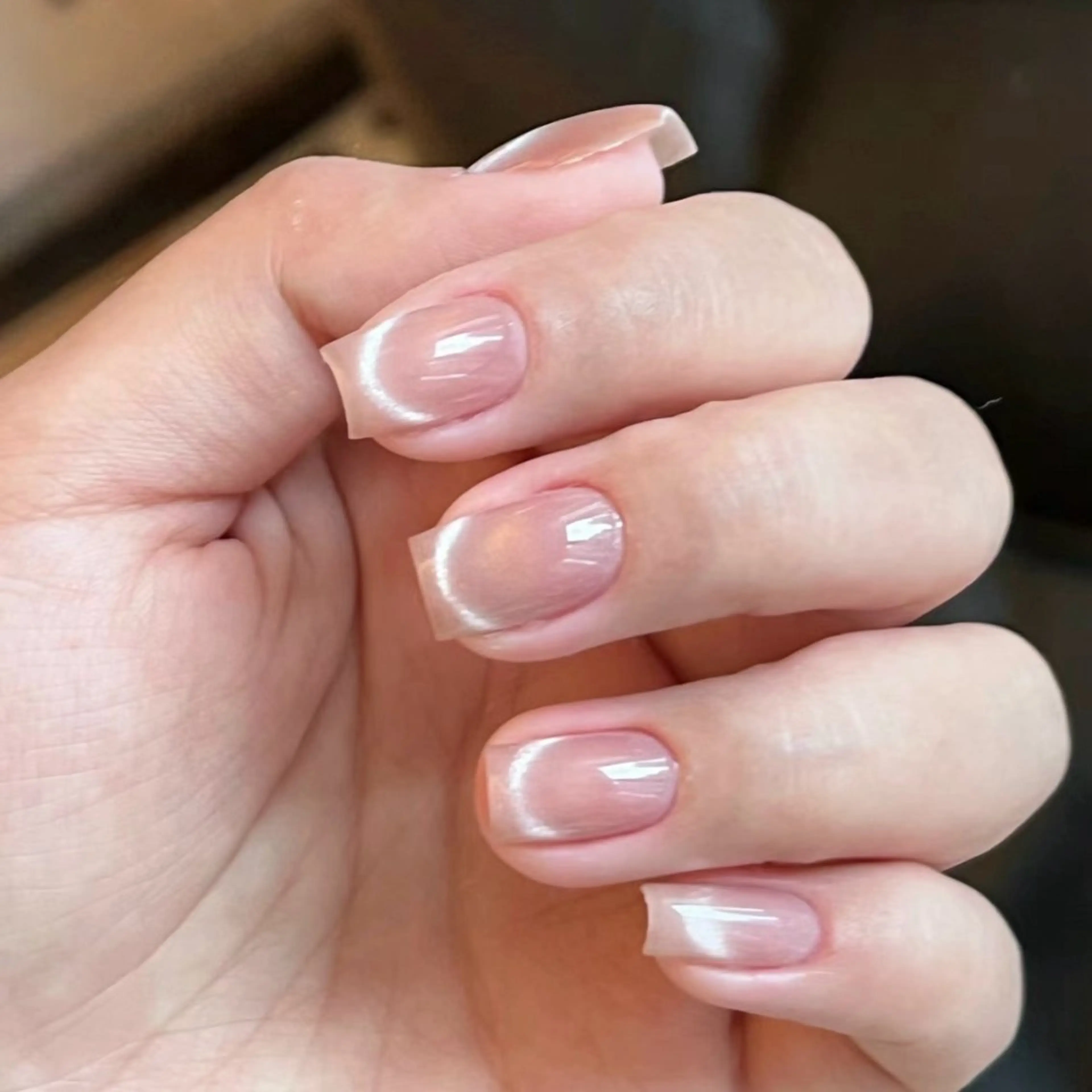 🦋INS大人気ワンホンマグネットフレンチ/パーツ2個付き「ジェルオフ無料」の写真