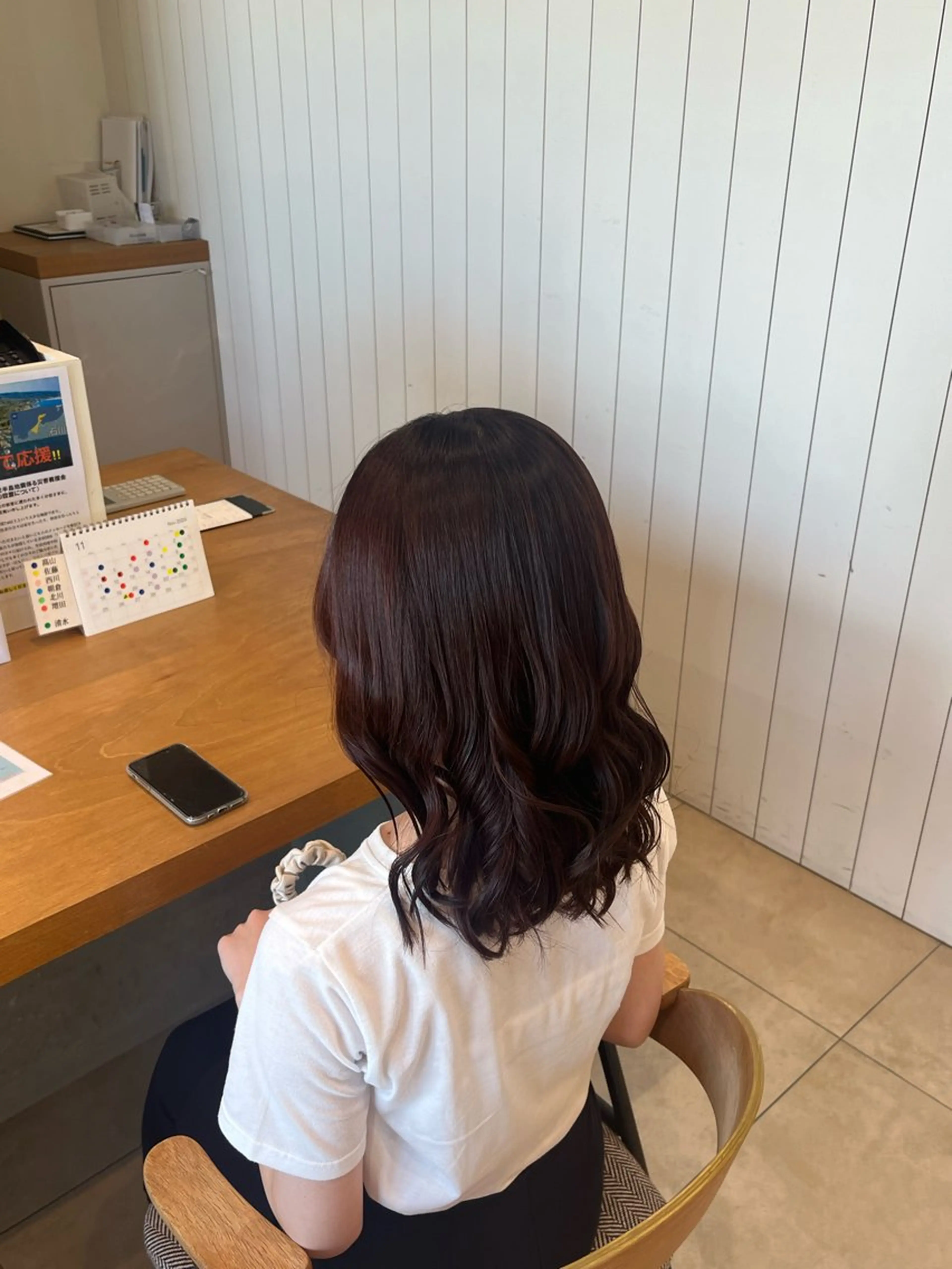 セミロング カラー 坂口 友莉香のヘアスタイル