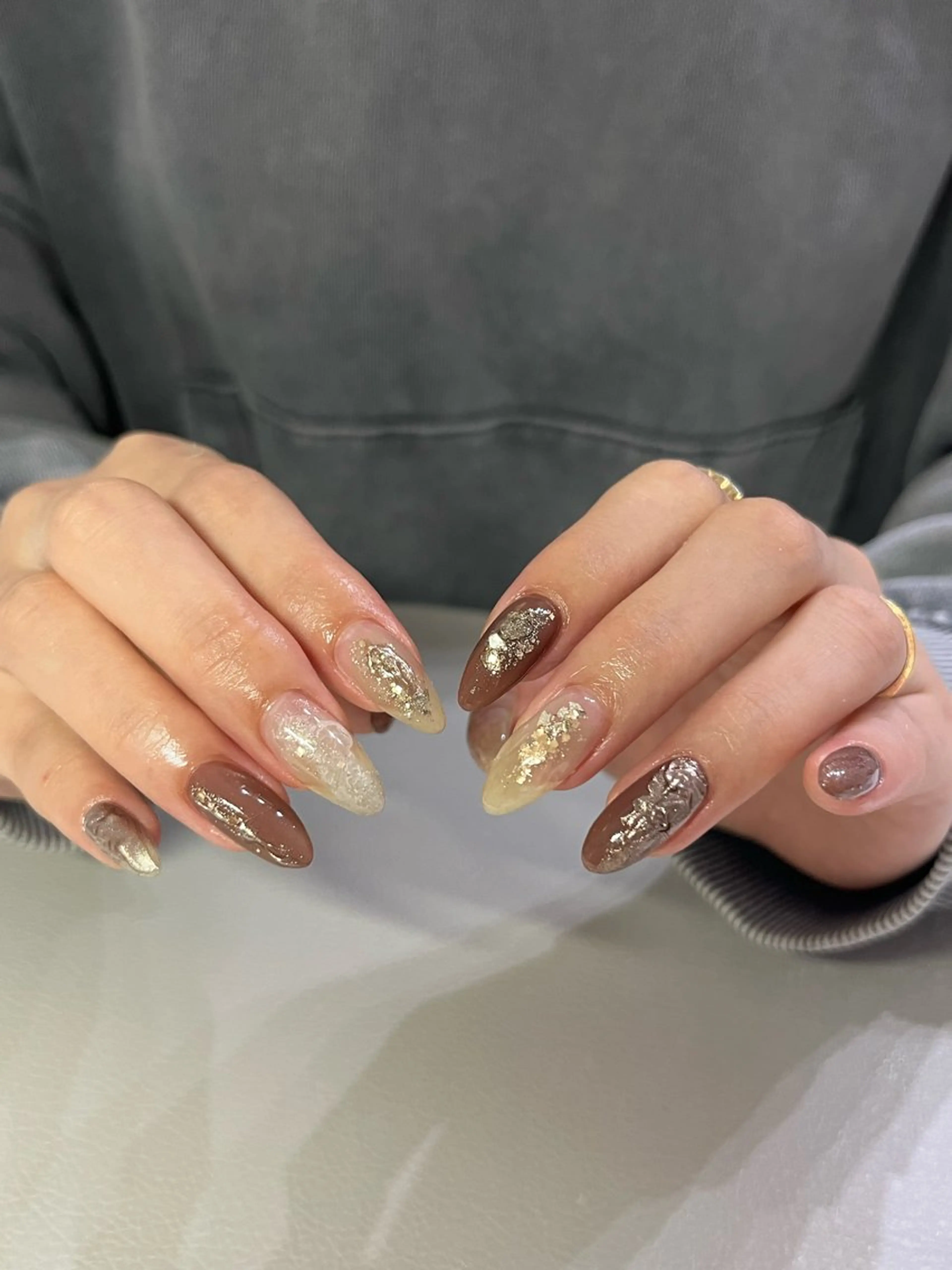 ネイル Ray. ちゅるん系ニュアンスのネイルデザイン