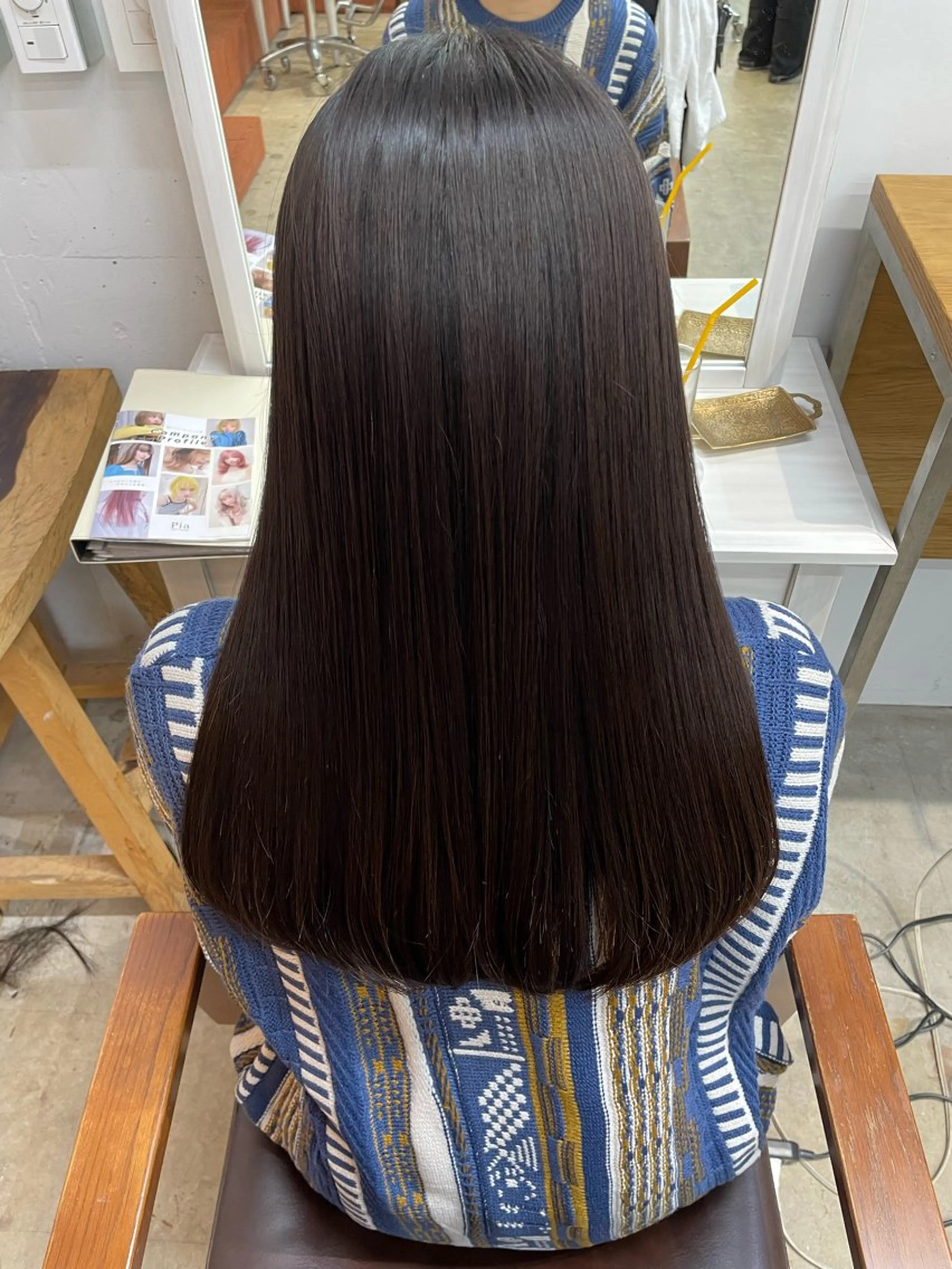 pia【26歳以下限定】艶髪縮毛矯正＋カット‼️12300円‼福岡でトップのダメージレス矯正です🌟の写真