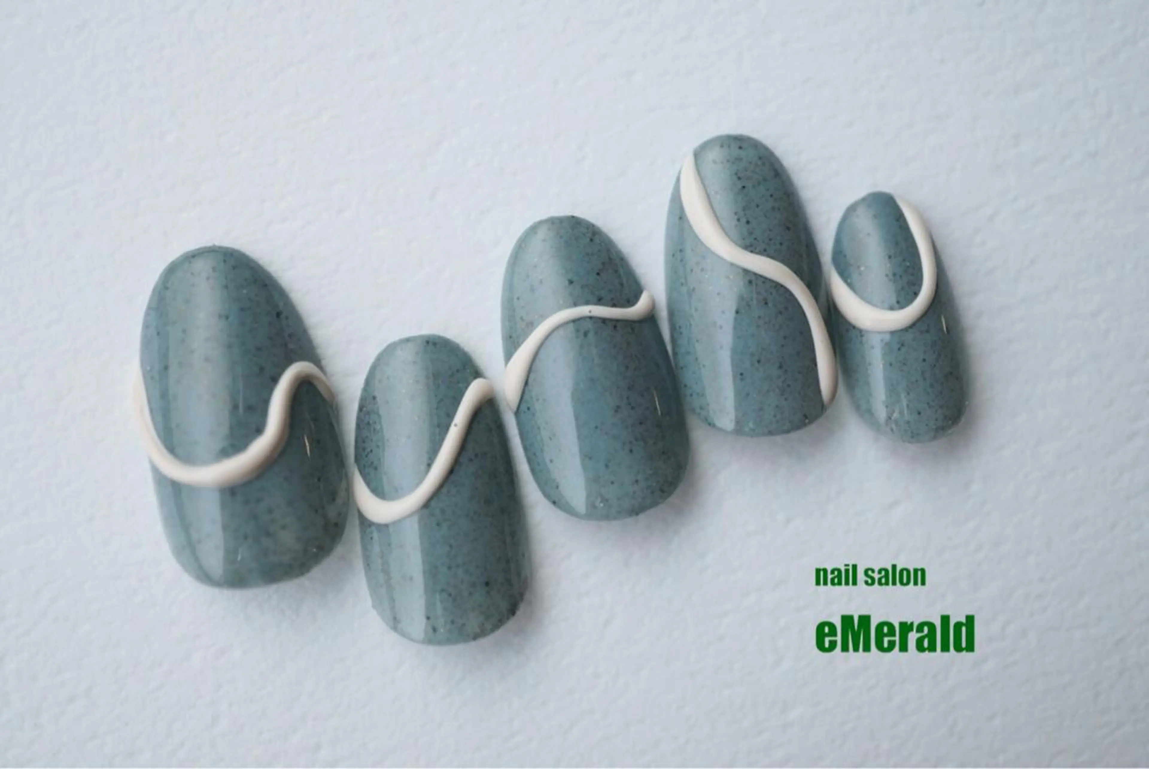 ネイル nailsalon eMeraldのネイルデザイン