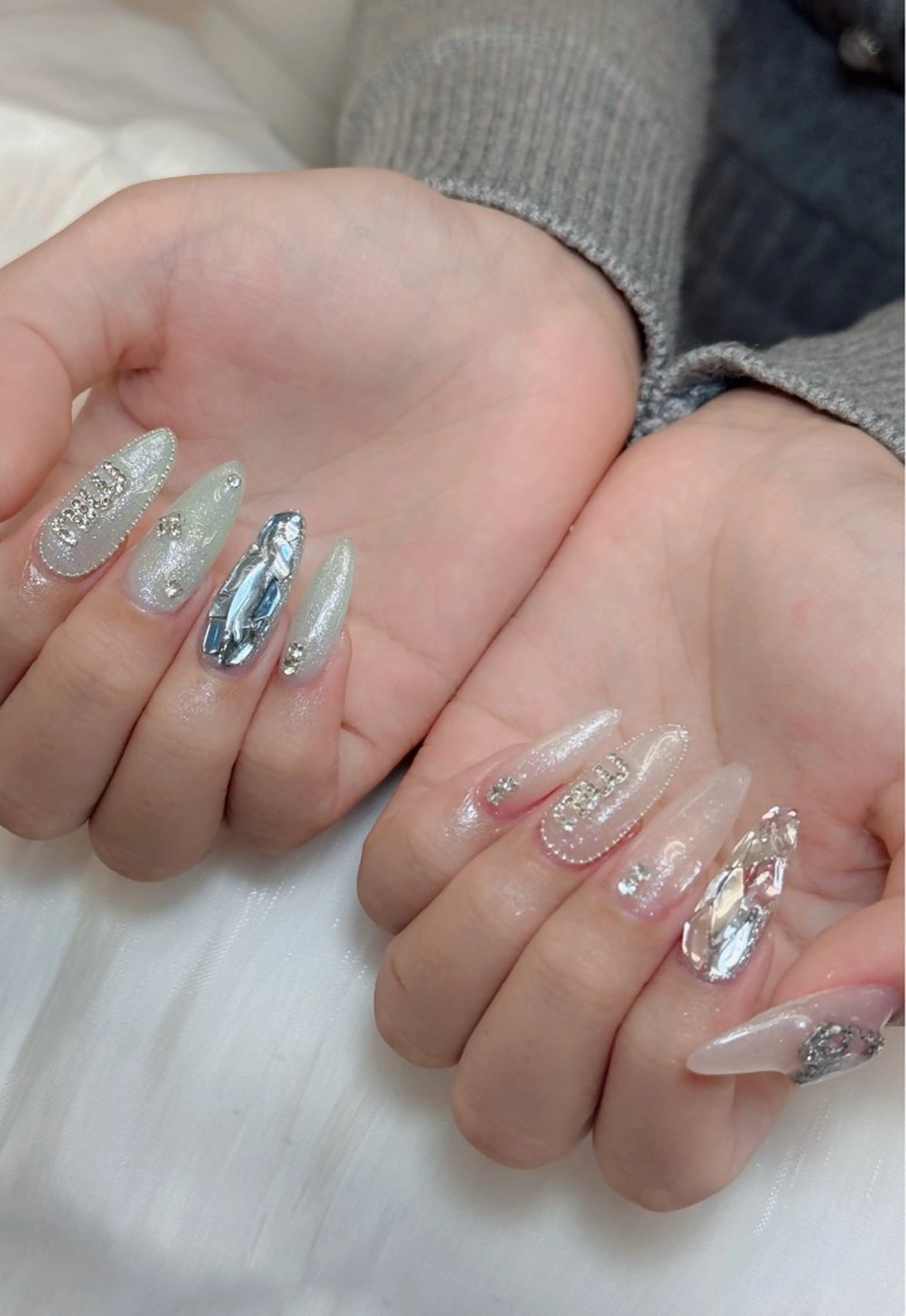 ネイル オーロラネイル チークネイル フットネイル フレンチネイル 韓国ネイル Lumi Nail 新大久保3‘のネイルデザイン