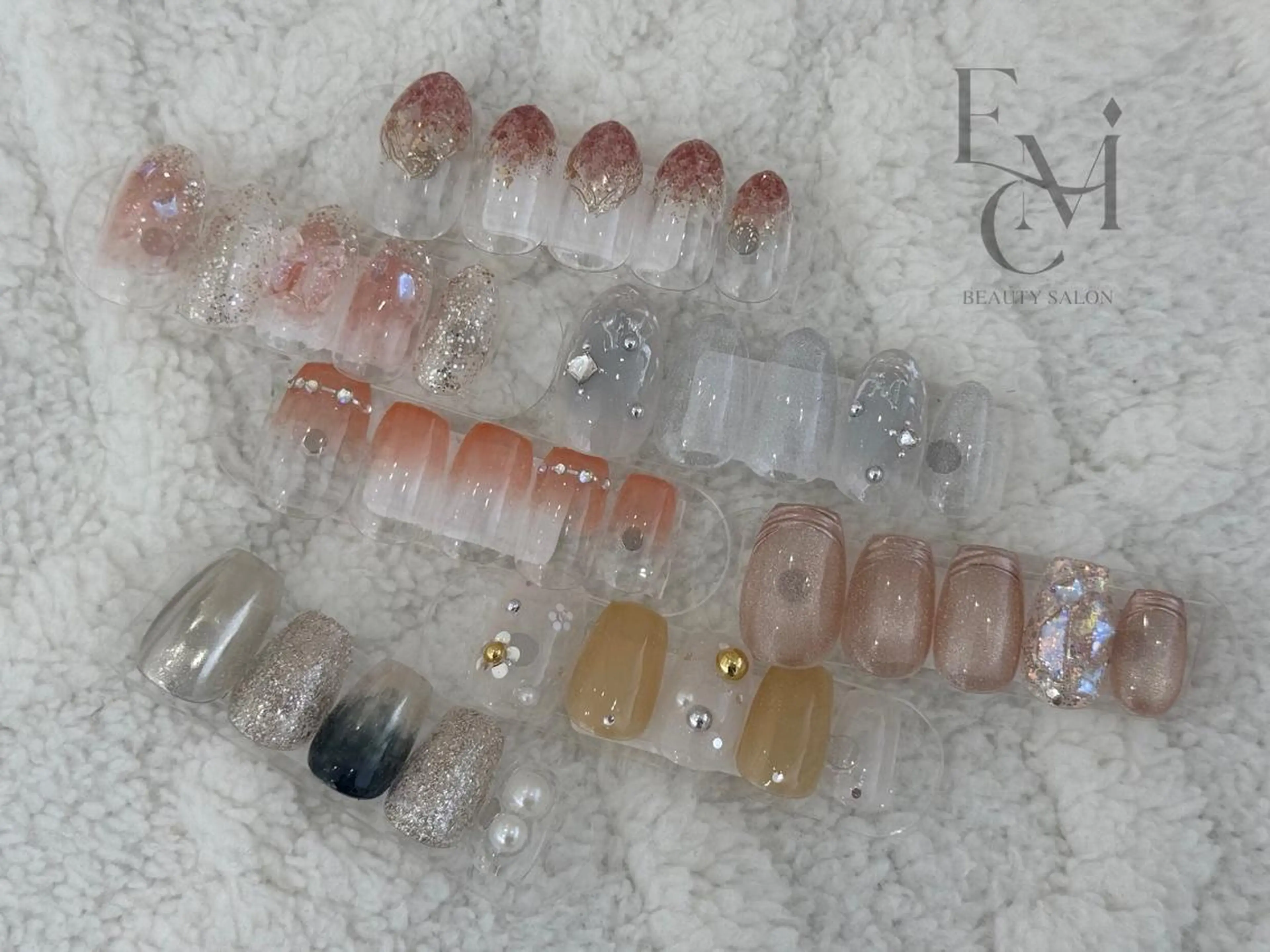 ネイル ハンドネイル ビューティーサロン EMILUCAのネイルデザイン