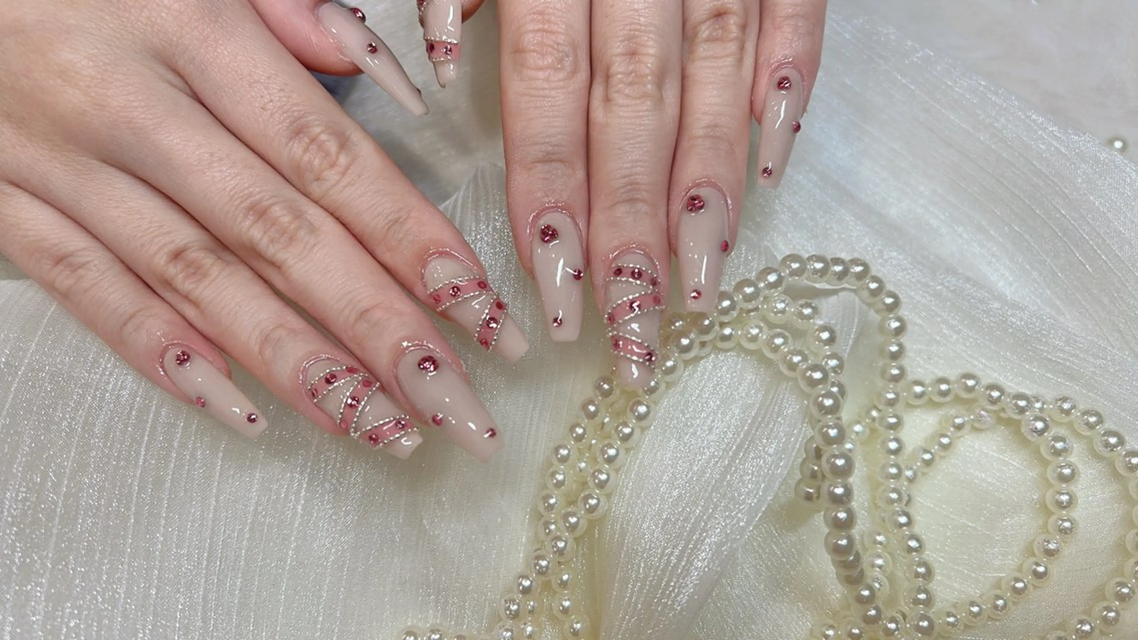 ネイル ハンドネイル 《LB》ラブリエ Nail&eyeのマツエク・マツパデザイン