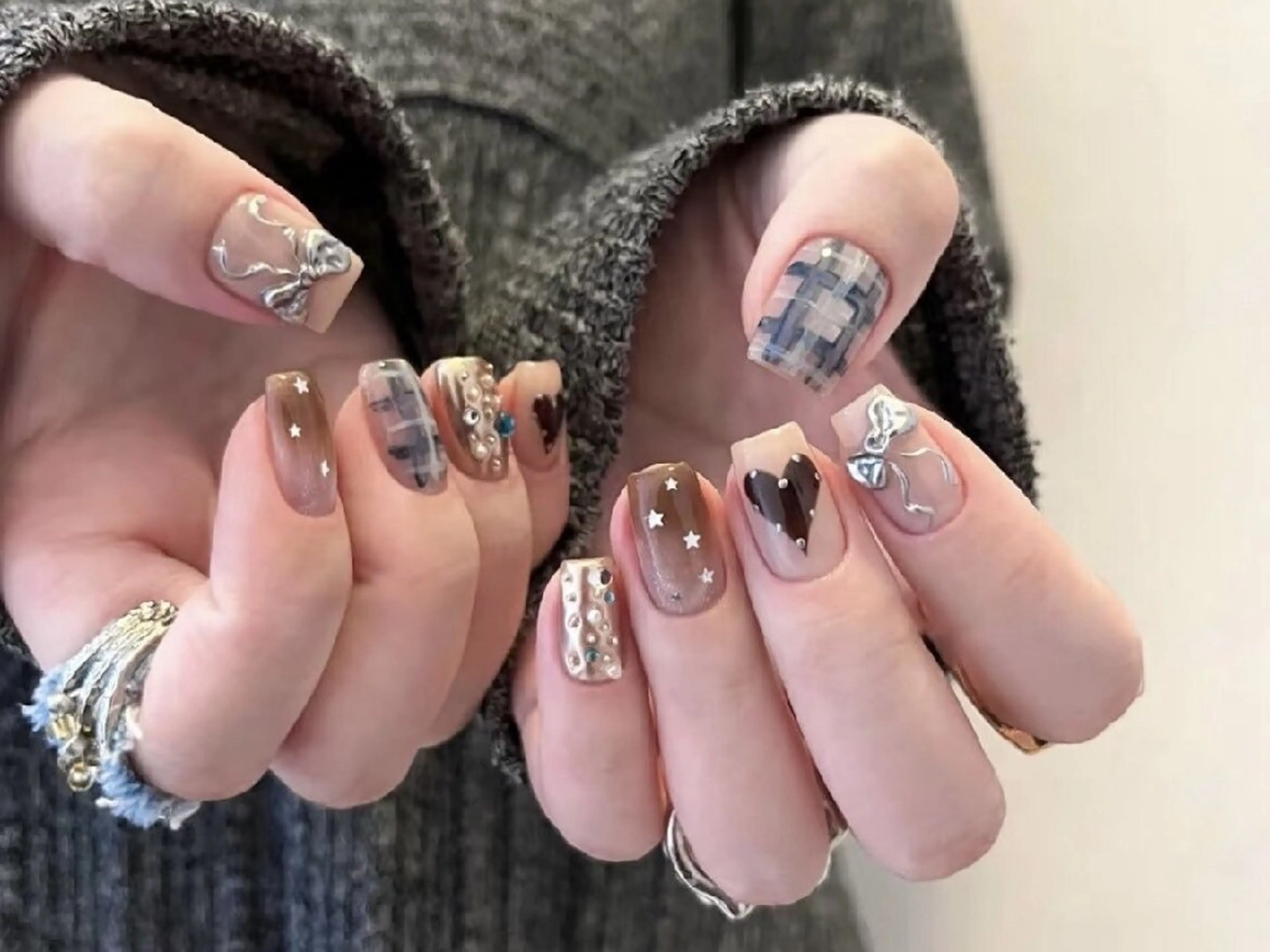 ネイル nail salon recess所属・山下 百合のネイルデザイン