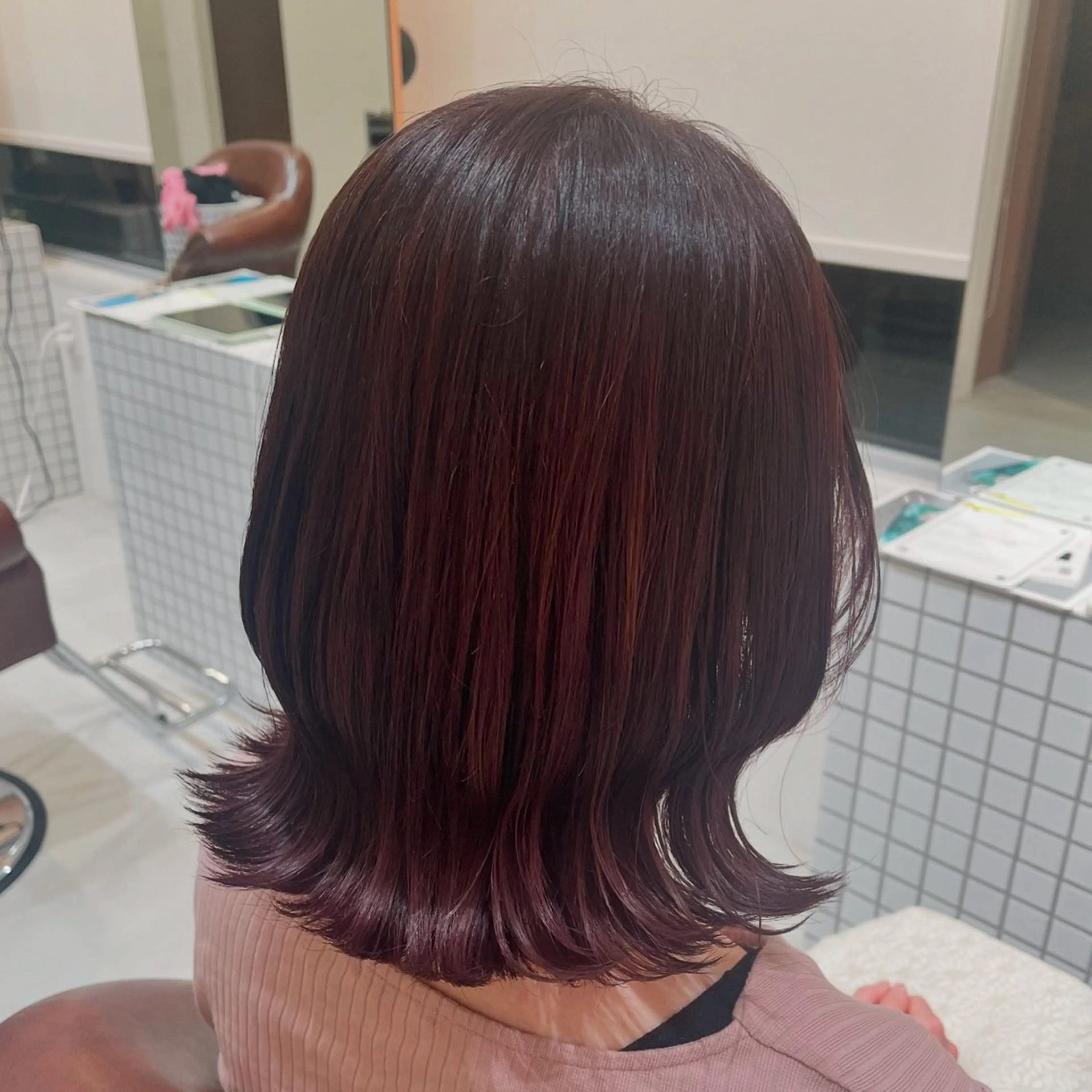 カラー 太田 恵美梨のヘアスタイル