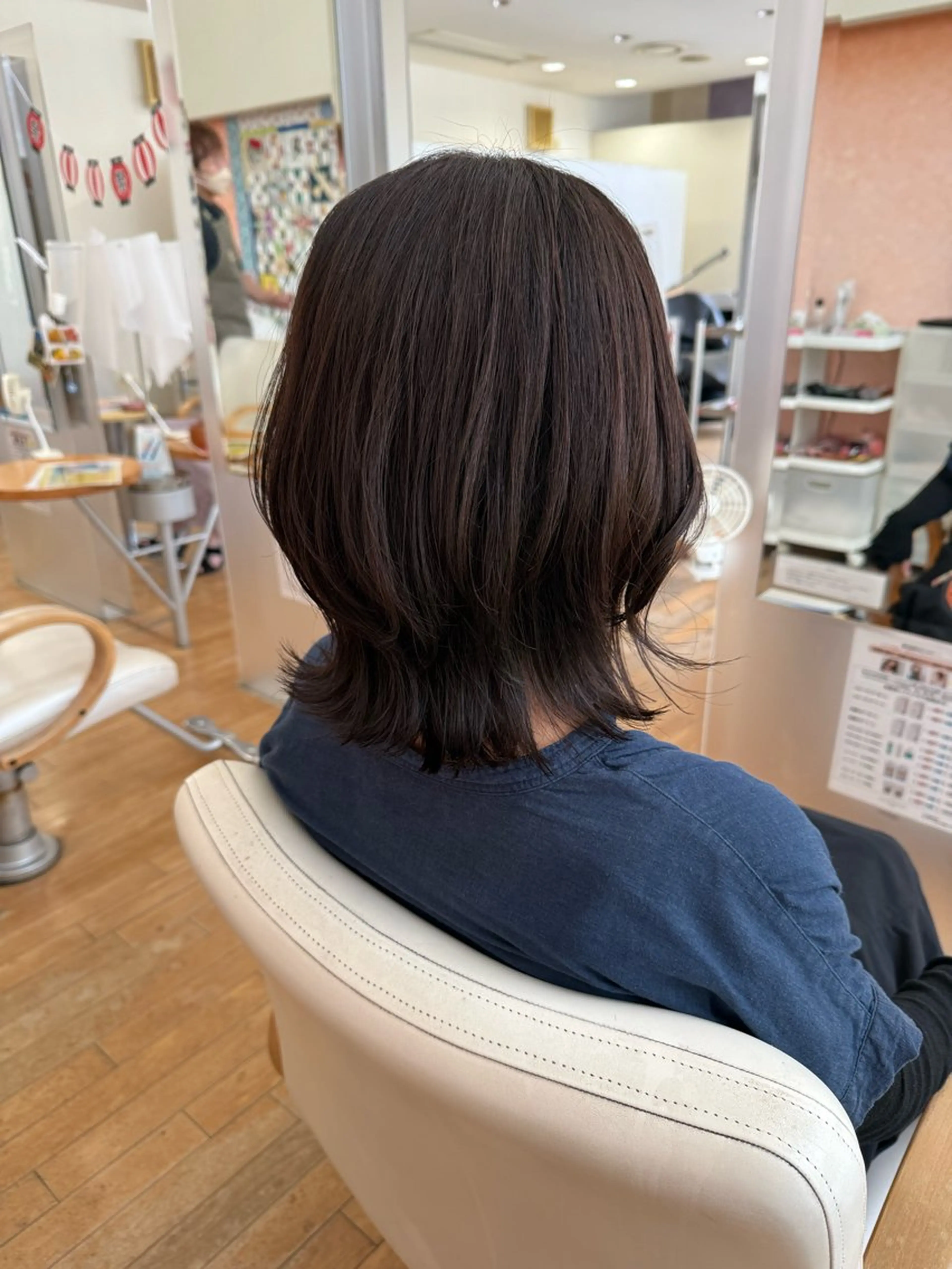 ミディアム 山本 瑠華のヘアスタイル