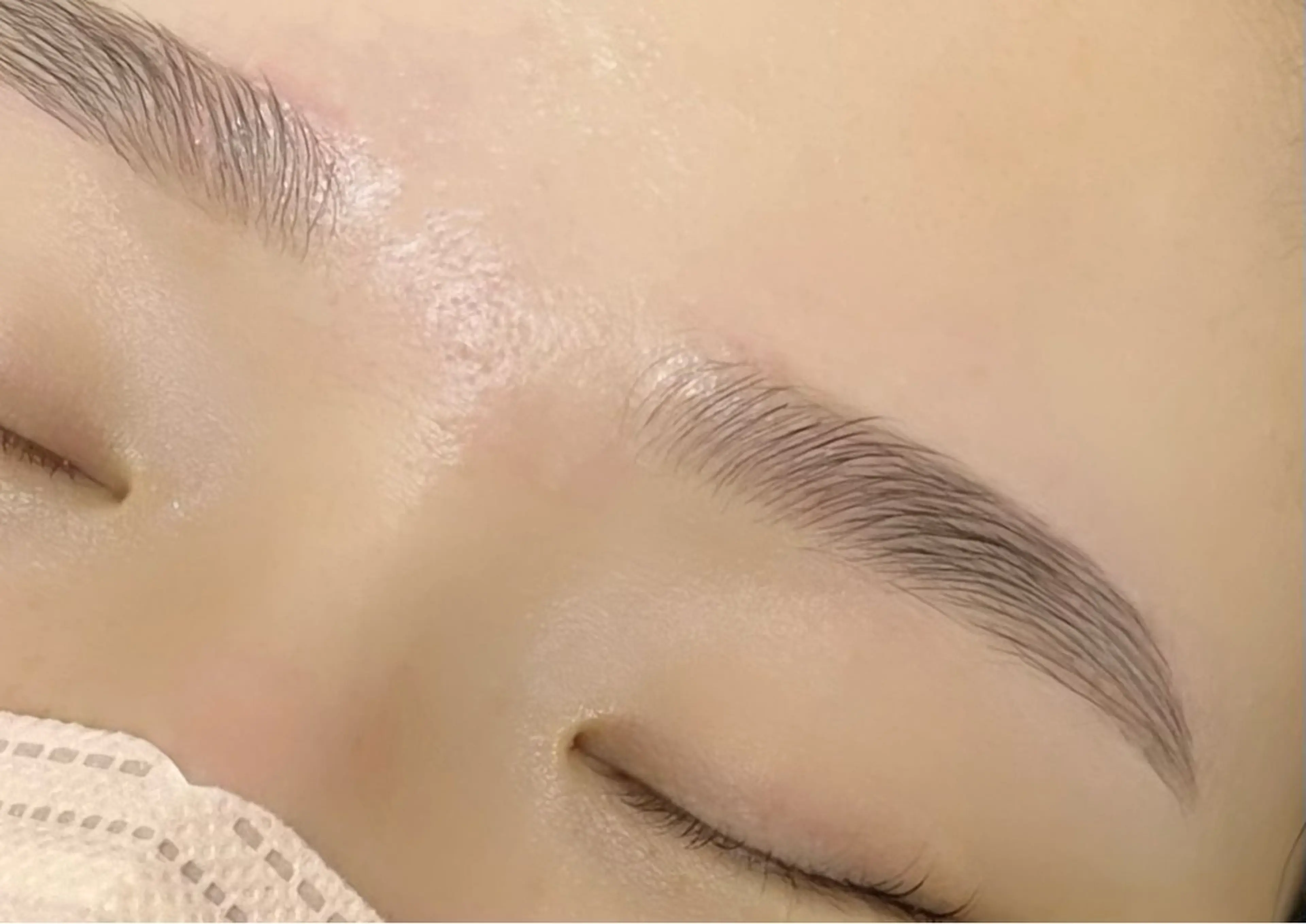 アイブロウ ハリウッドブロウリフト enu大阪梅田店【エヌ】所属・大西 里奈のマツエク・マツパデザイン