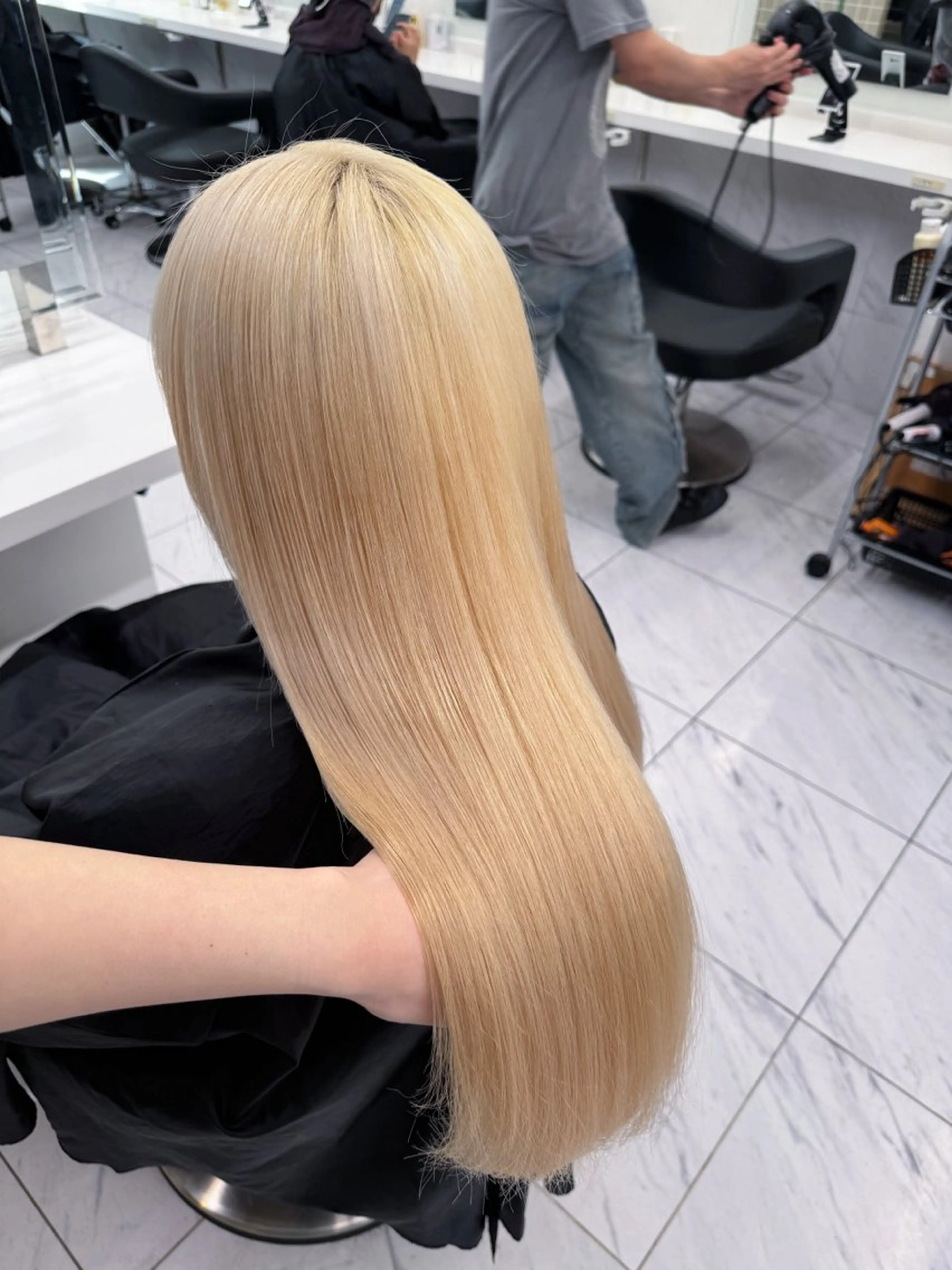 ロング カラー ヘアアレンジ Over hair_ misakiのヘアスタイル