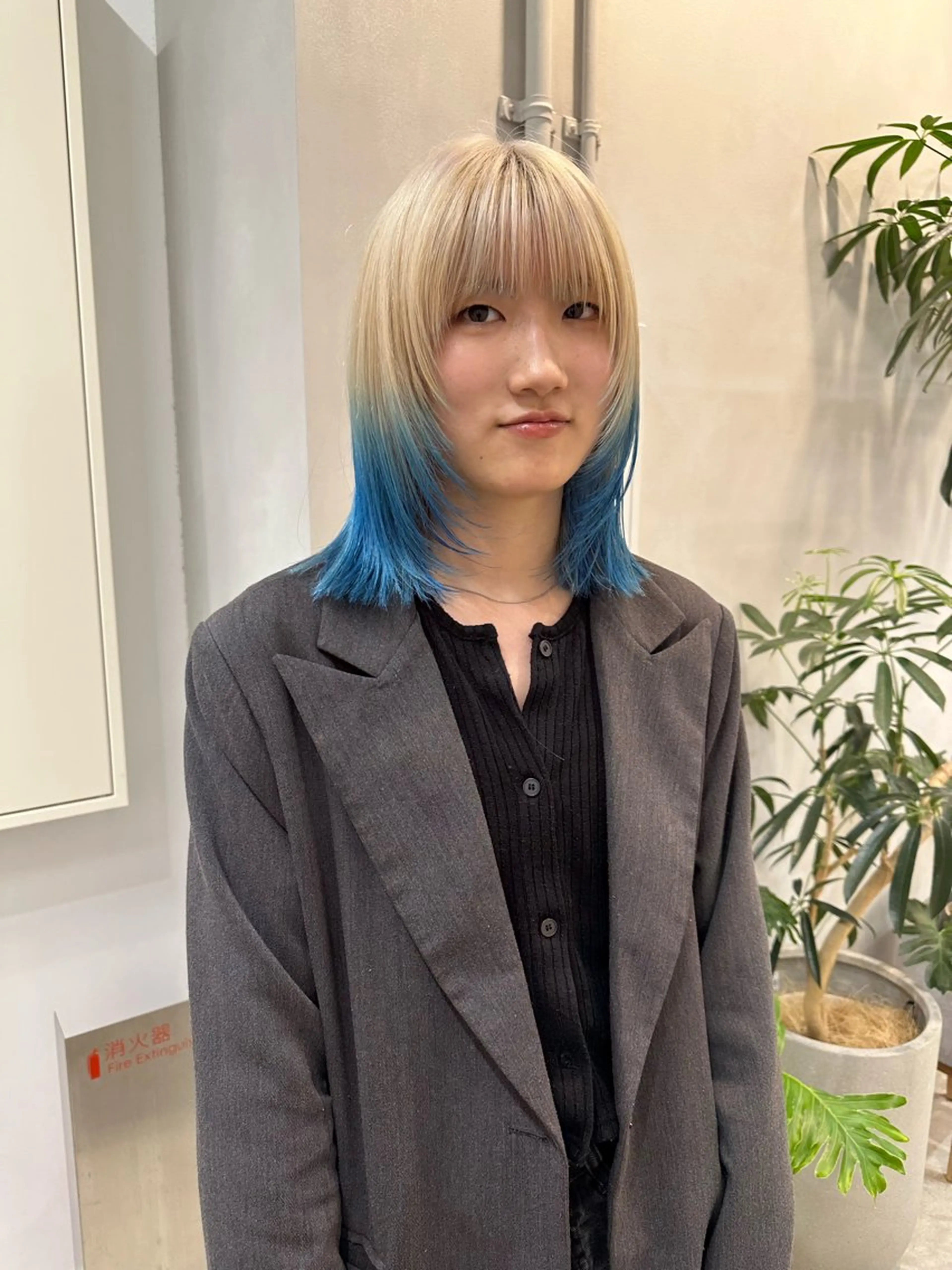 ミディアム カラー -さたけ たつき-のヘアスタイル