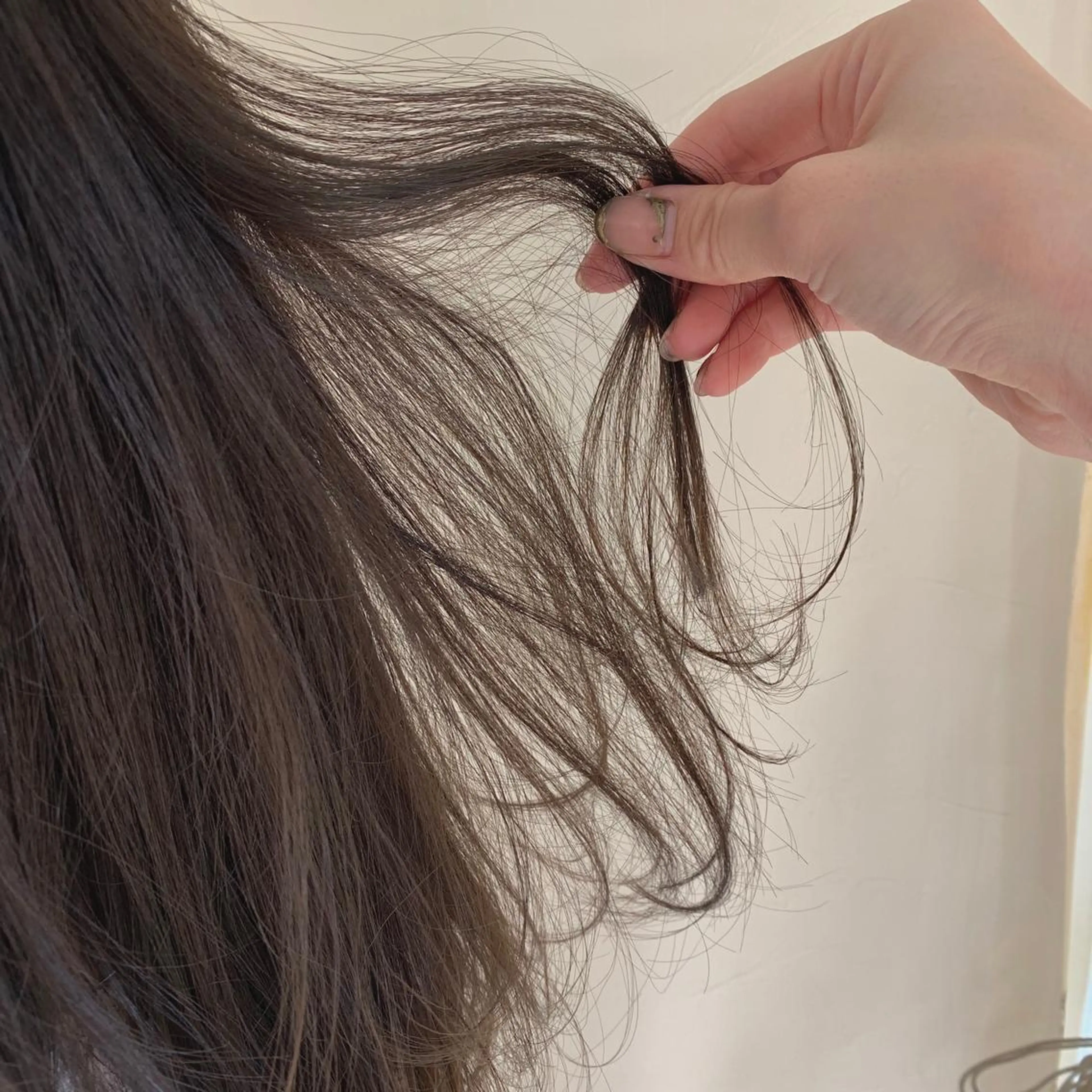 セミロング カラー パーマ ヘアアレンジ 透明感カラー カット ヘアカラー トリートメント 加藤 綾華のヘアスタイル