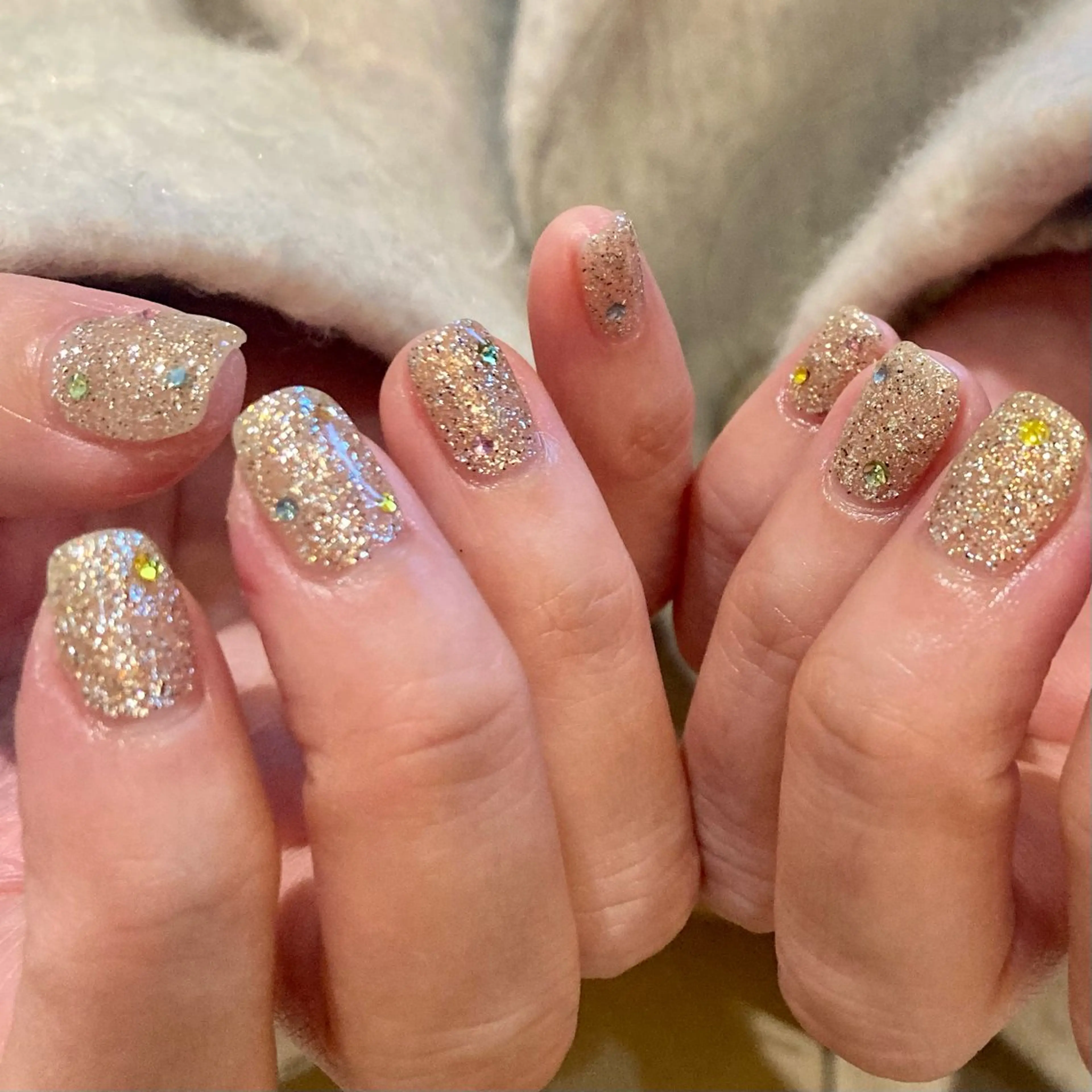 ネイル ハンドネイル shio ♡ 1月予約受付中のネイルデザイン