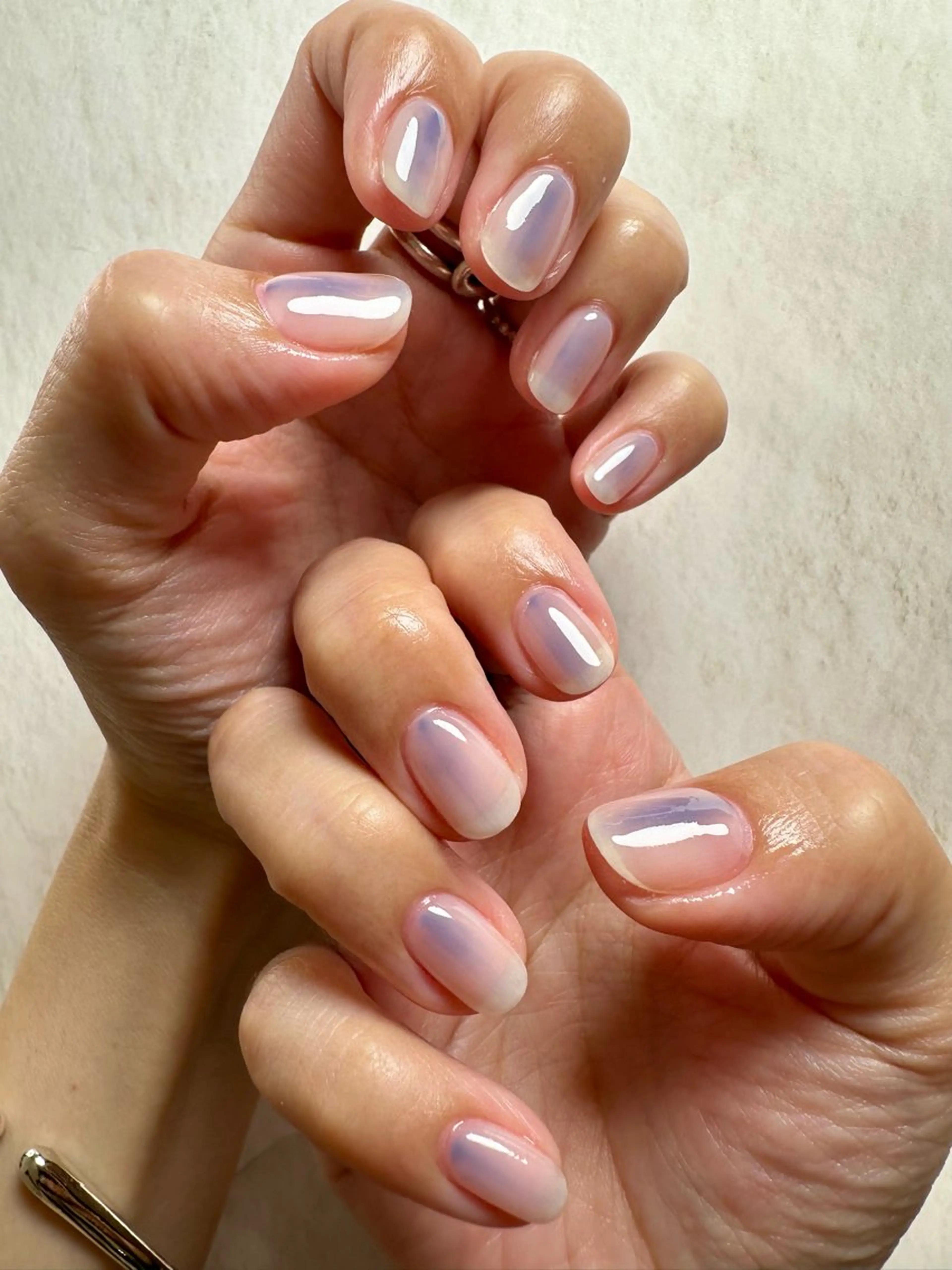 ネイル ニュアンスネイル ハンドネイル ハンドケア Atelier Ariのネイルデザイン