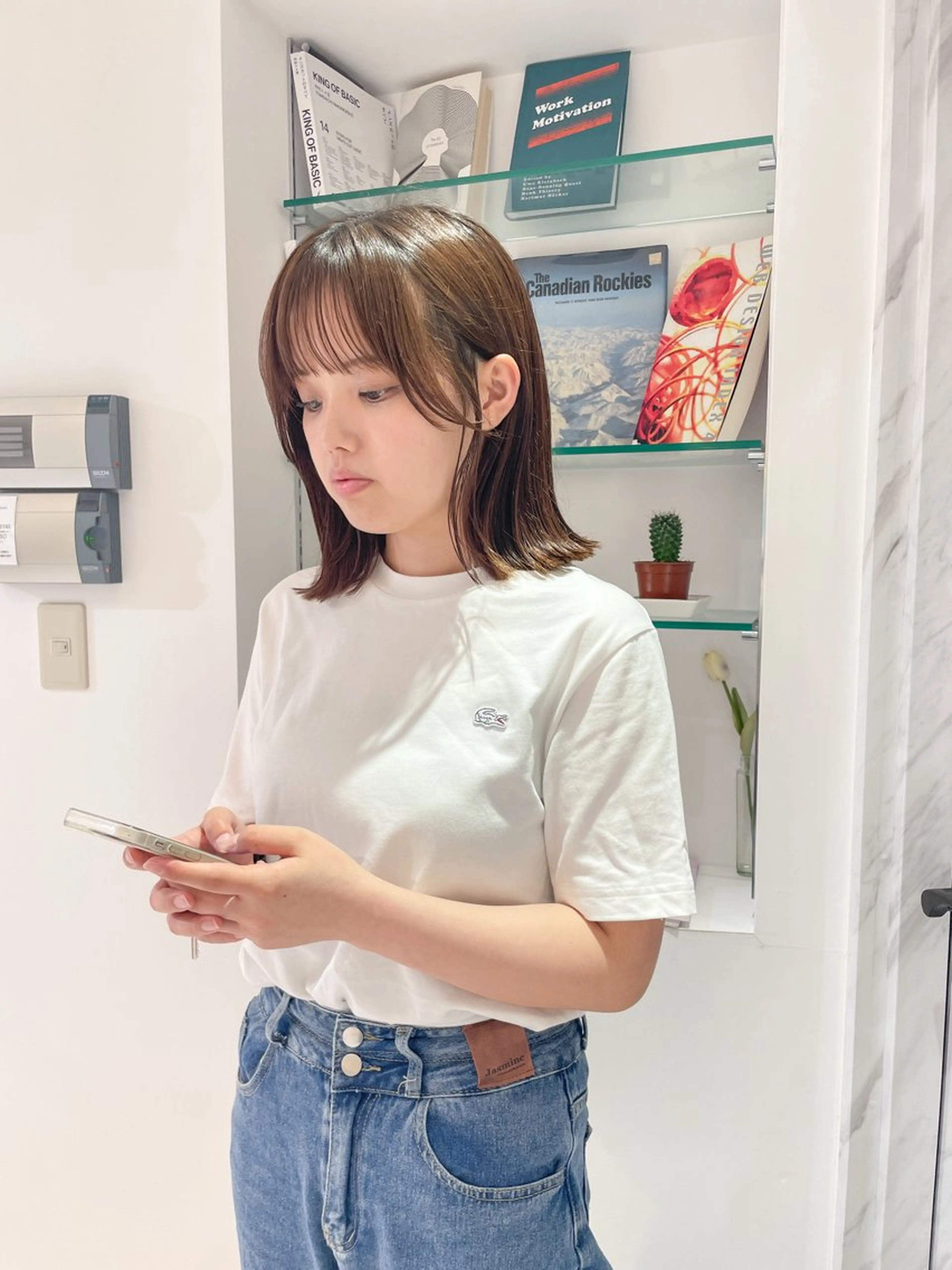 ミディアム ボブ くびれヘア 顔まわりレイヤー レイヤーカット 外ハネヘア 似合わせヘア🤍 面田法子のヘアスタイル